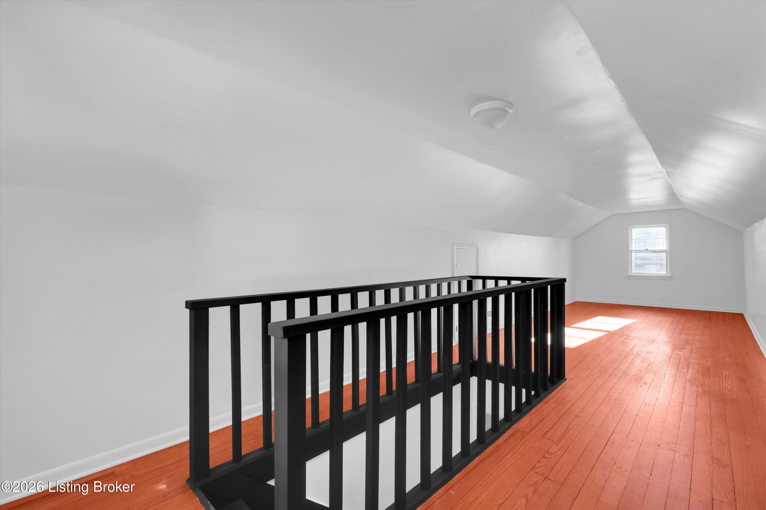 24 W College St Property Photo 24