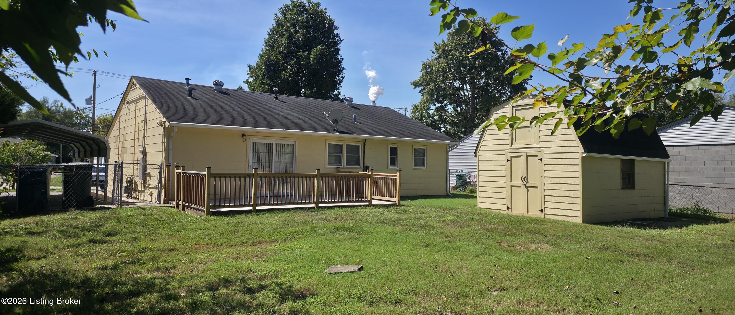 6913 Watson Ln Property Photo 5