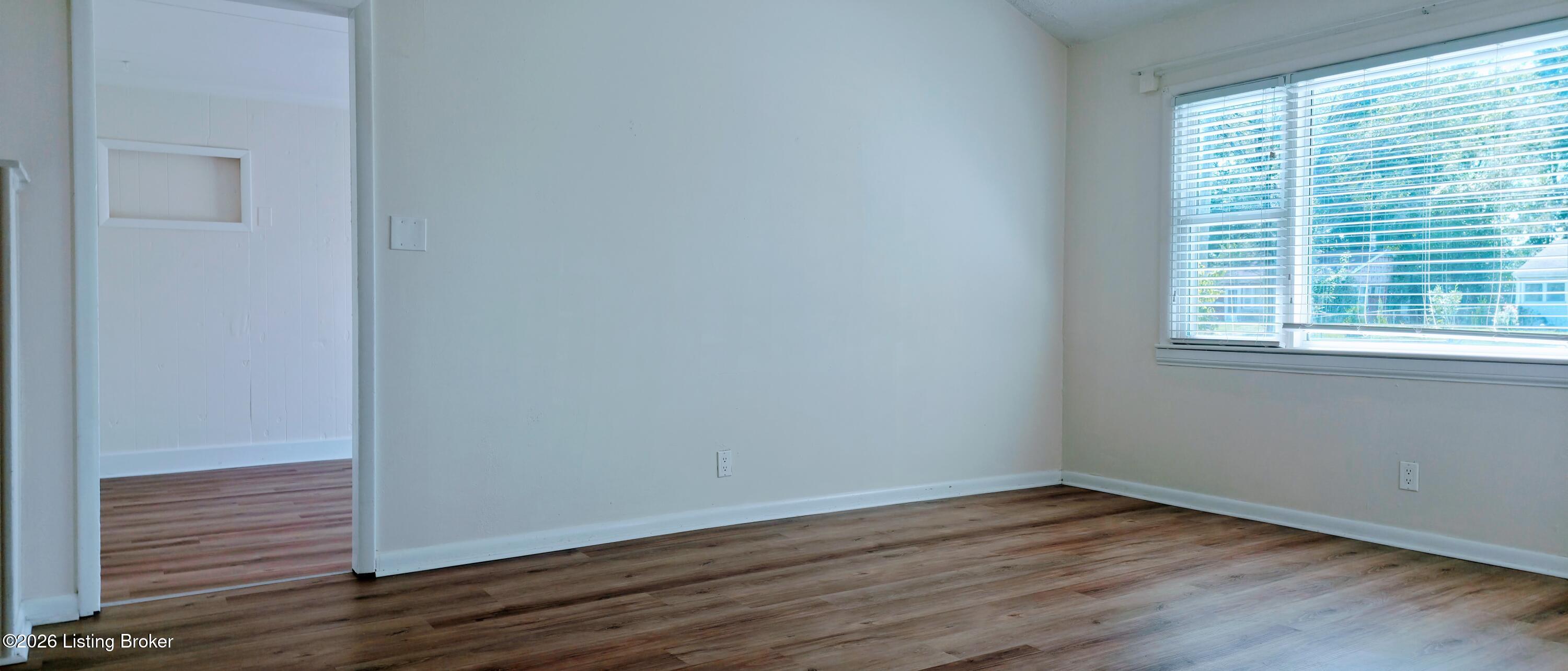 6913 Watson Ln Property Photo 9
