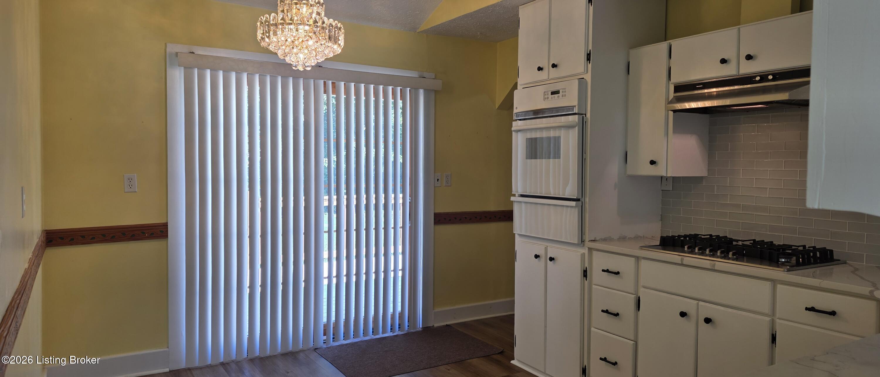6913 Watson Ln Property Photo 18