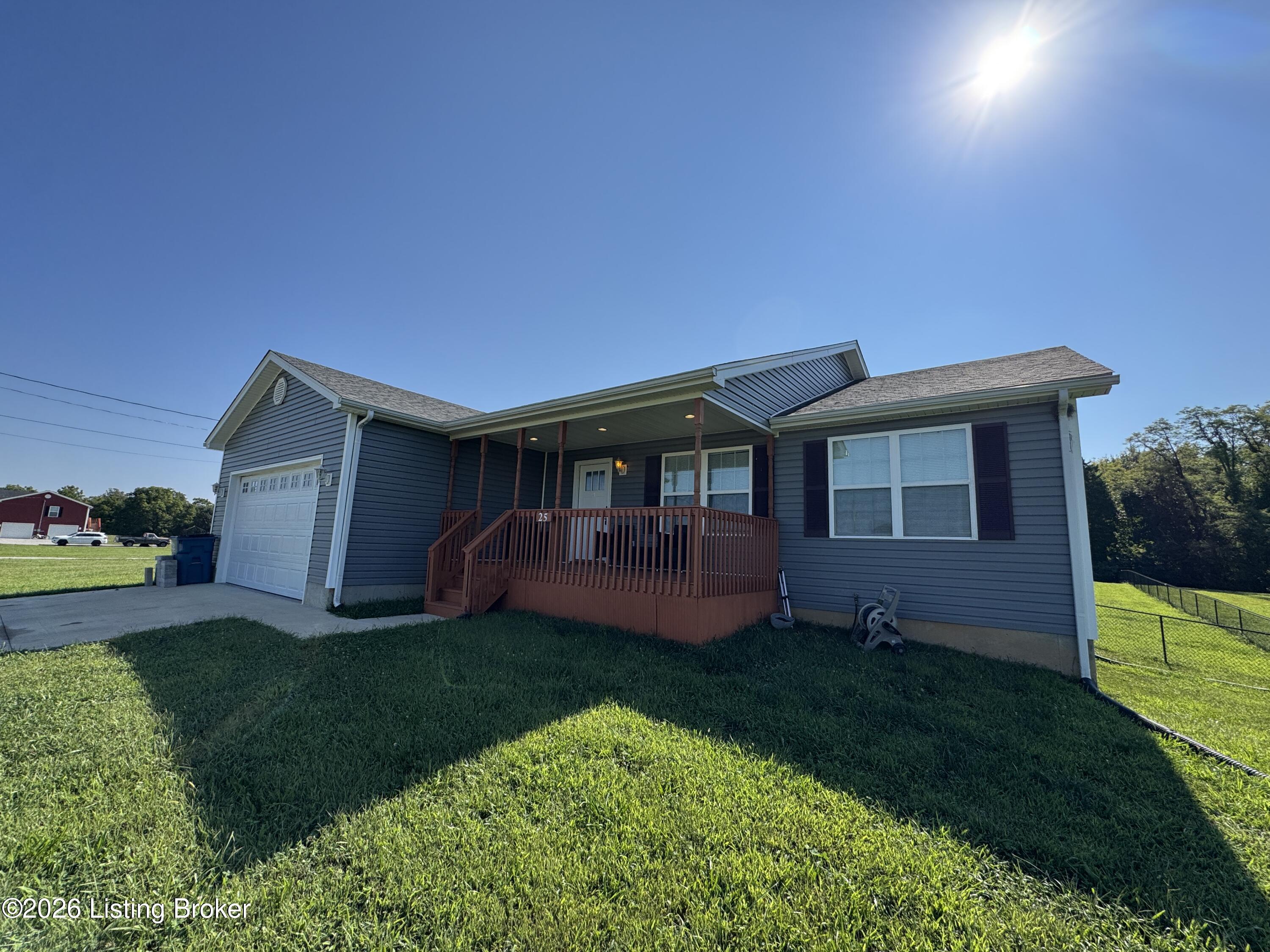 25 Mandan Ct Property Photo 2