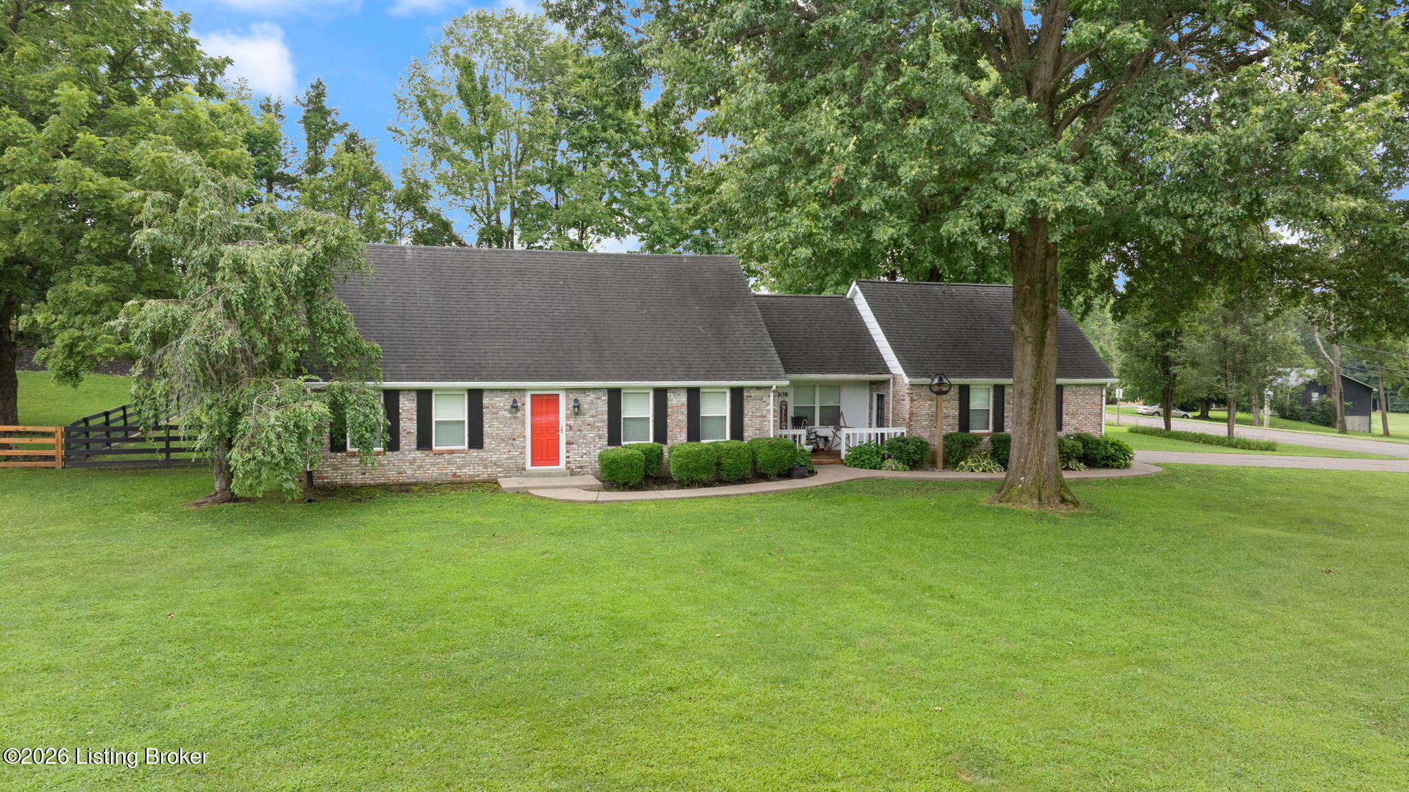 108 Carey Ln Property Photo 44