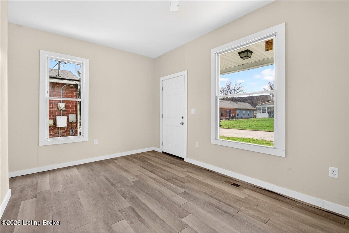 4021 Sunset Ave Property Photo 3