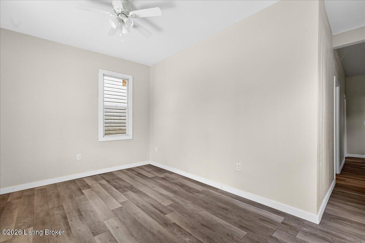 4021 Sunset Ave Property Photo 4