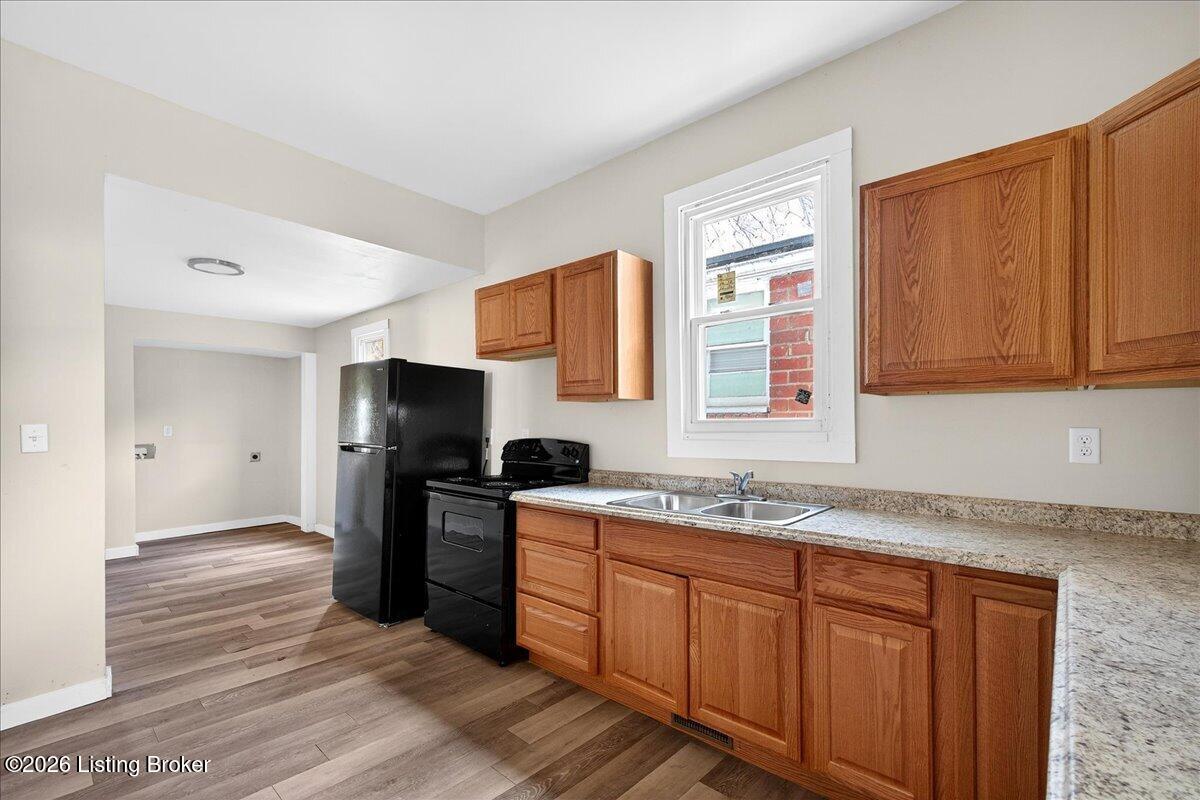 4021 Sunset Ave Property Photo 6