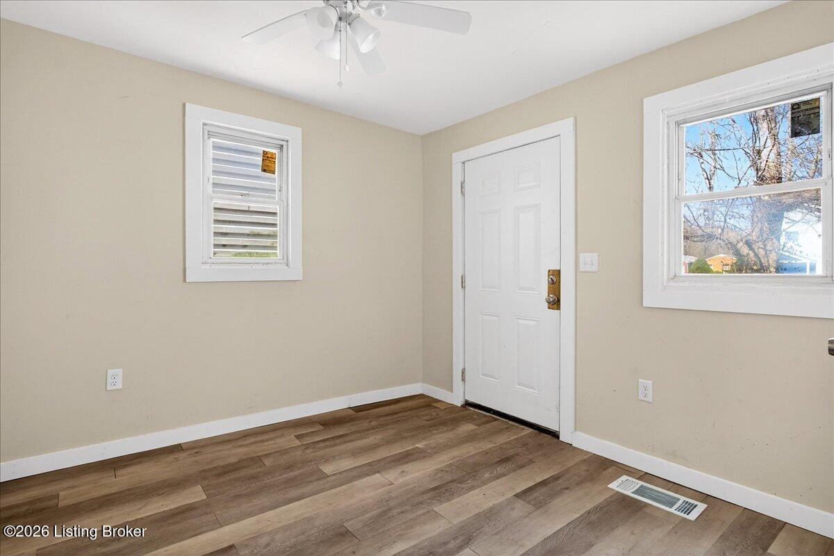4021 Sunset Ave Property Photo 14