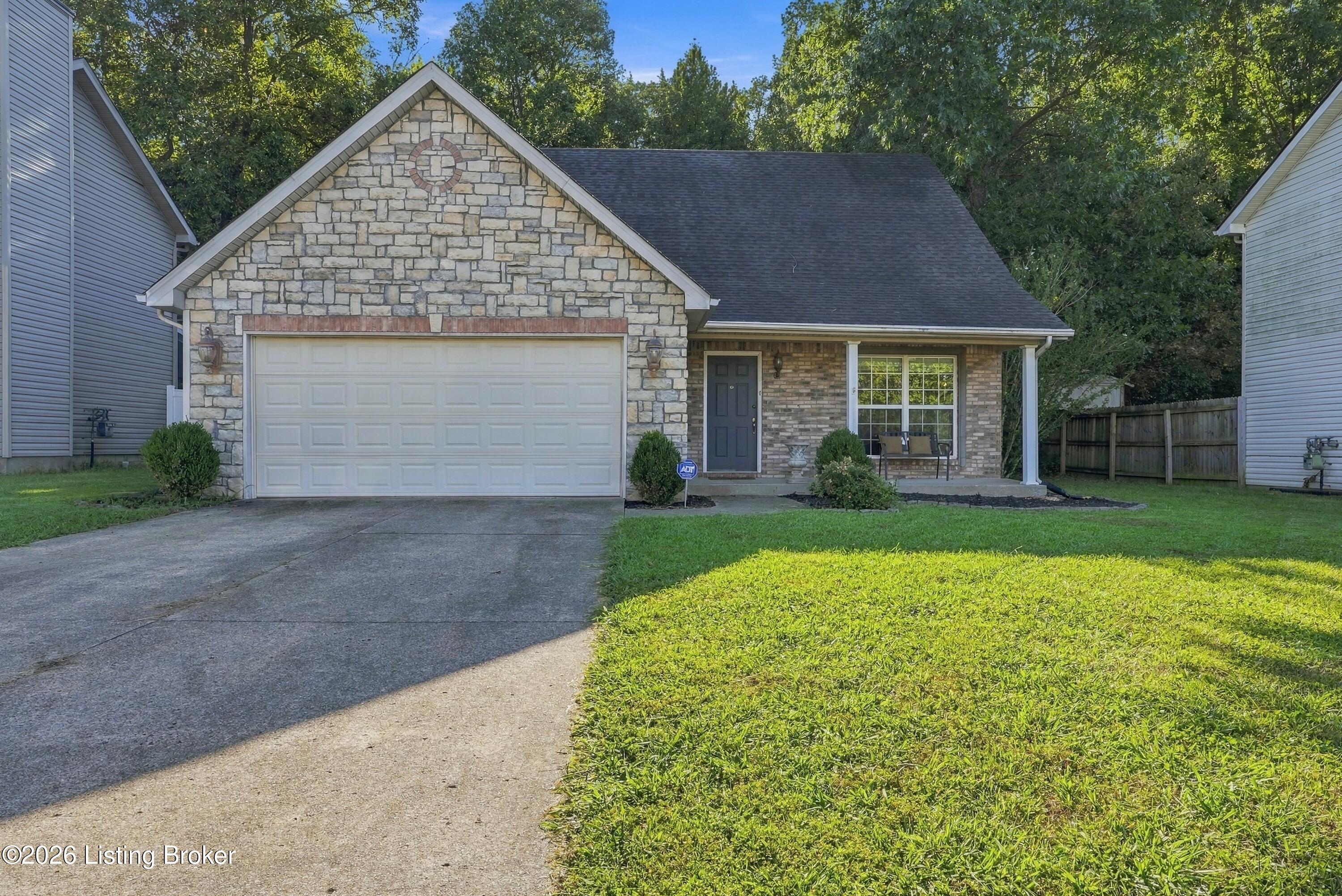 9603 Arrowridge Dr Property Photo 2