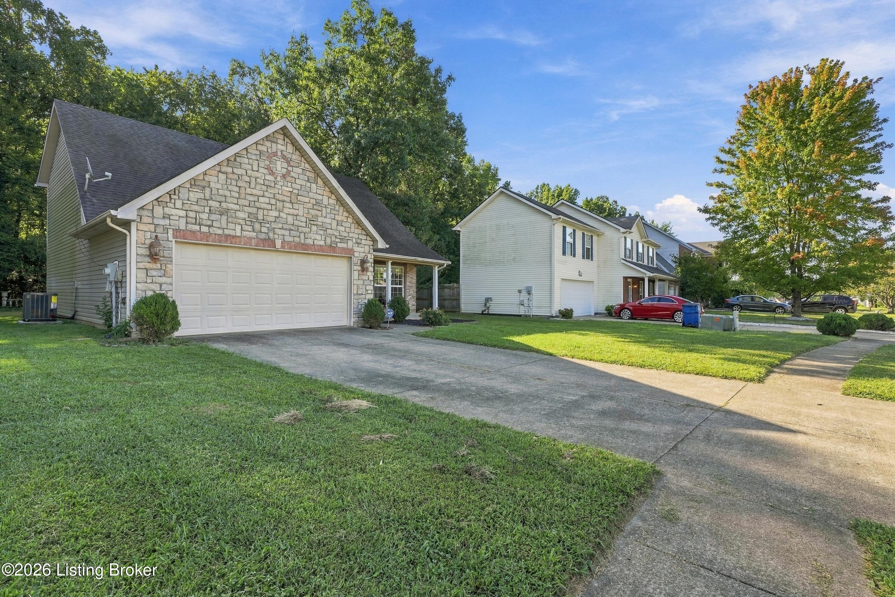 9603 Arrowridge Dr Property Photo 4