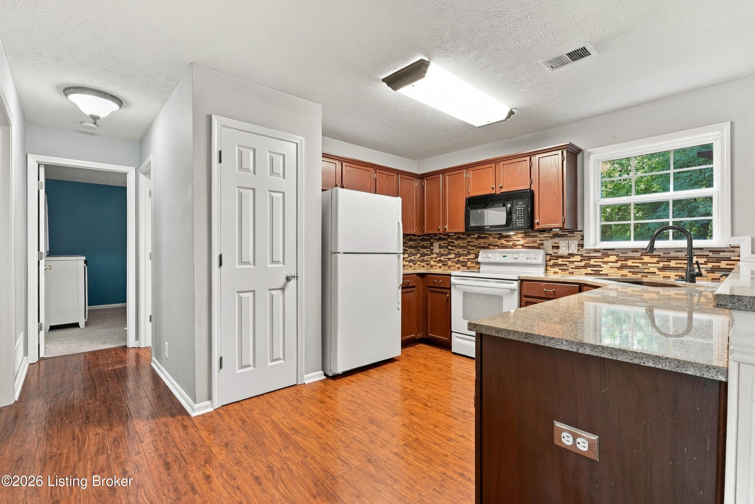 9603 Arrowridge Dr Property Photo 19