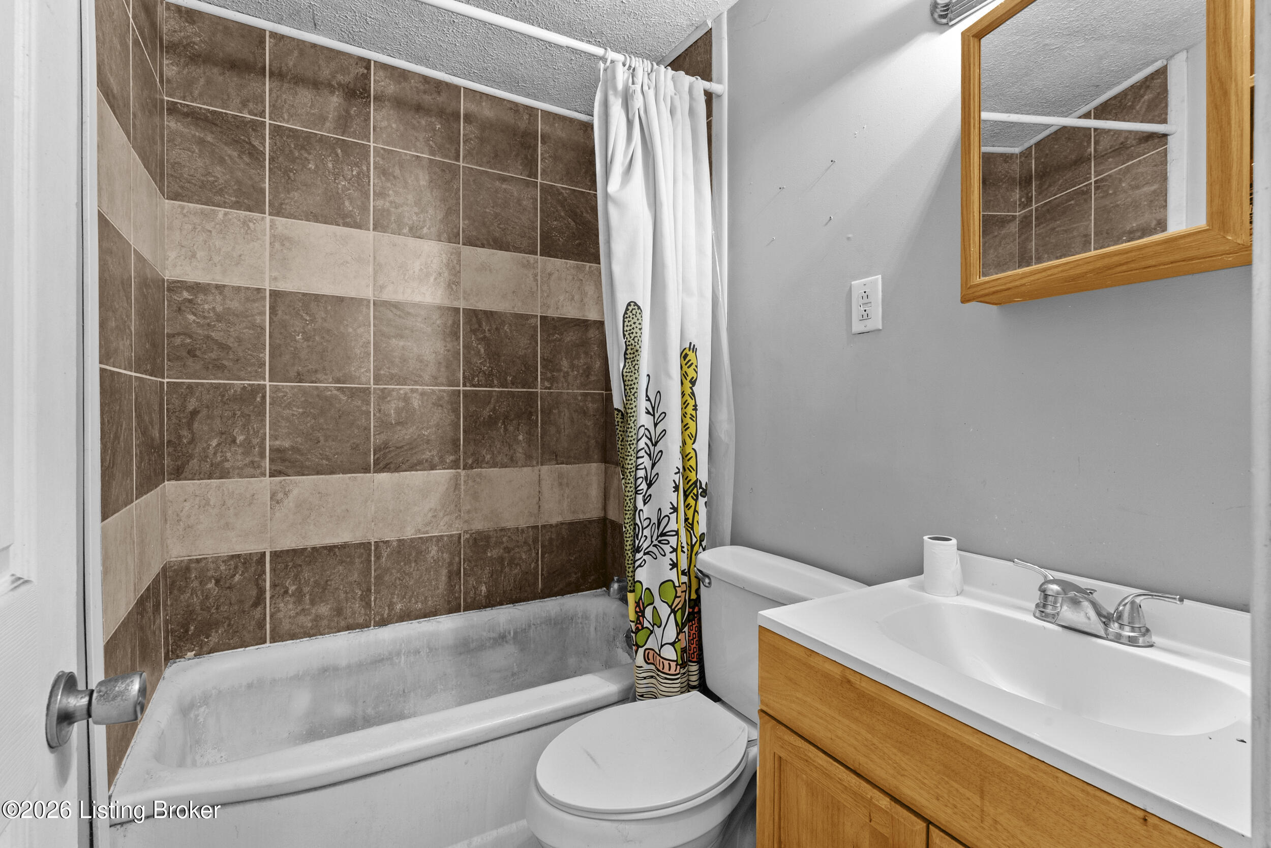 3431 Glendale Ave Property Photo 9
