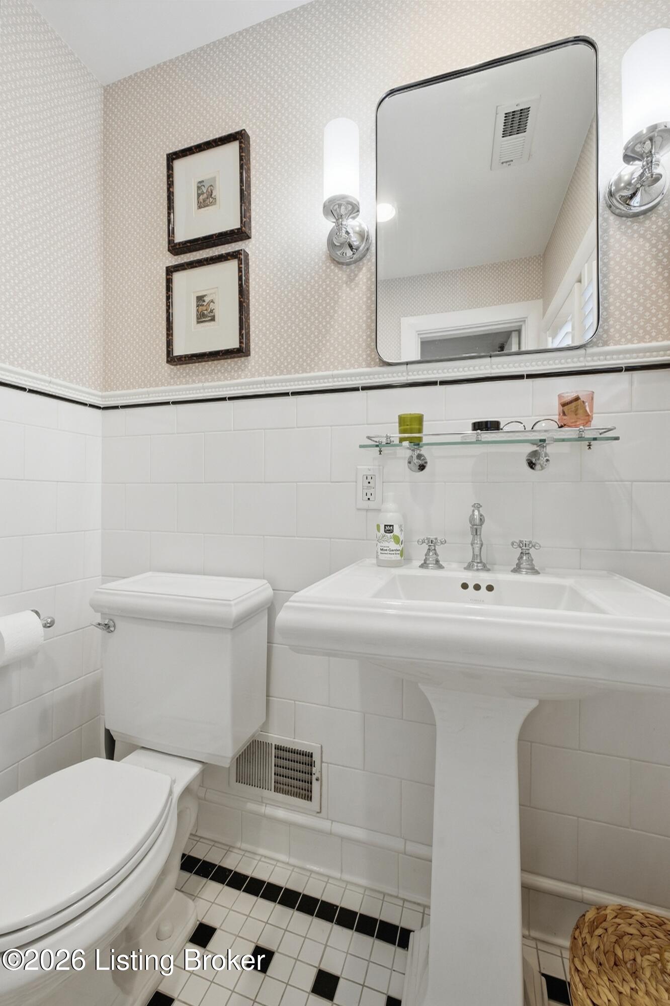 2250 Rutherford Wynd Property Photo 28