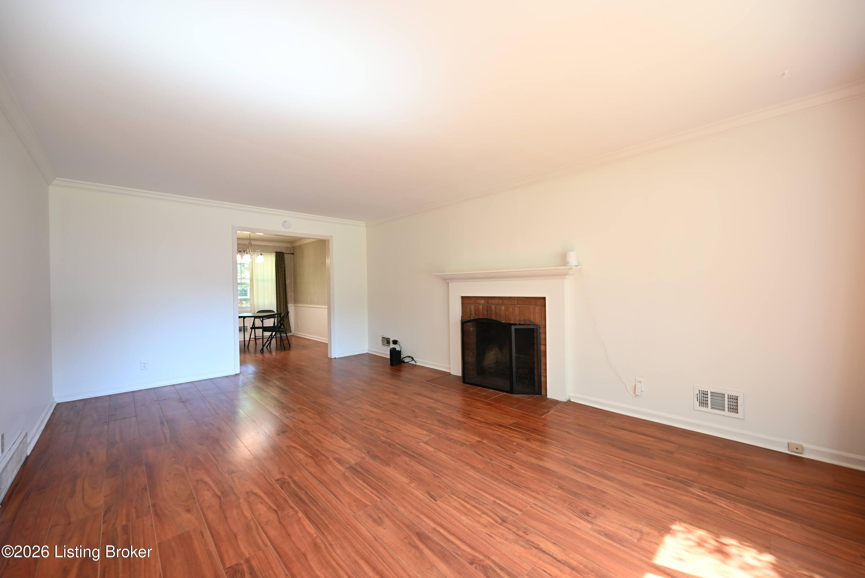 1521 Woodluck Ave Property Photo 7
