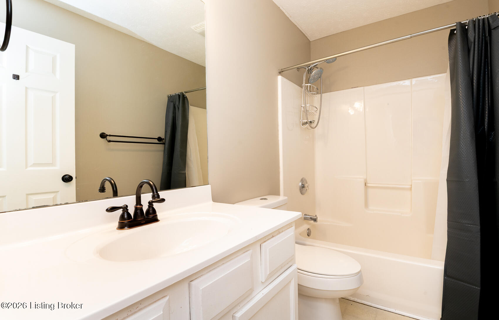 7921 Grand Cascade Dr Property Photo 20