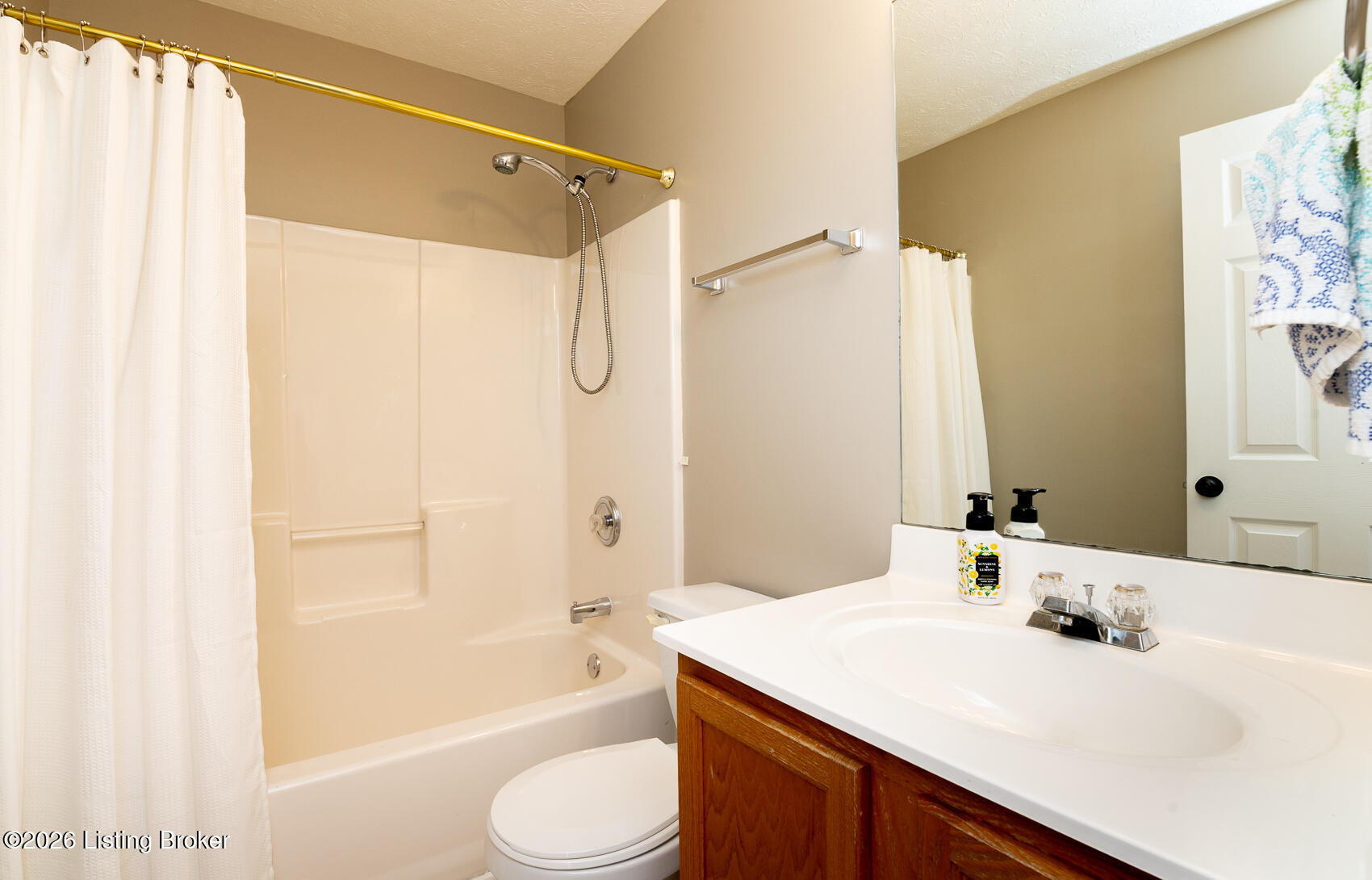 7921 Grand Cascade Dr Property Photo 26