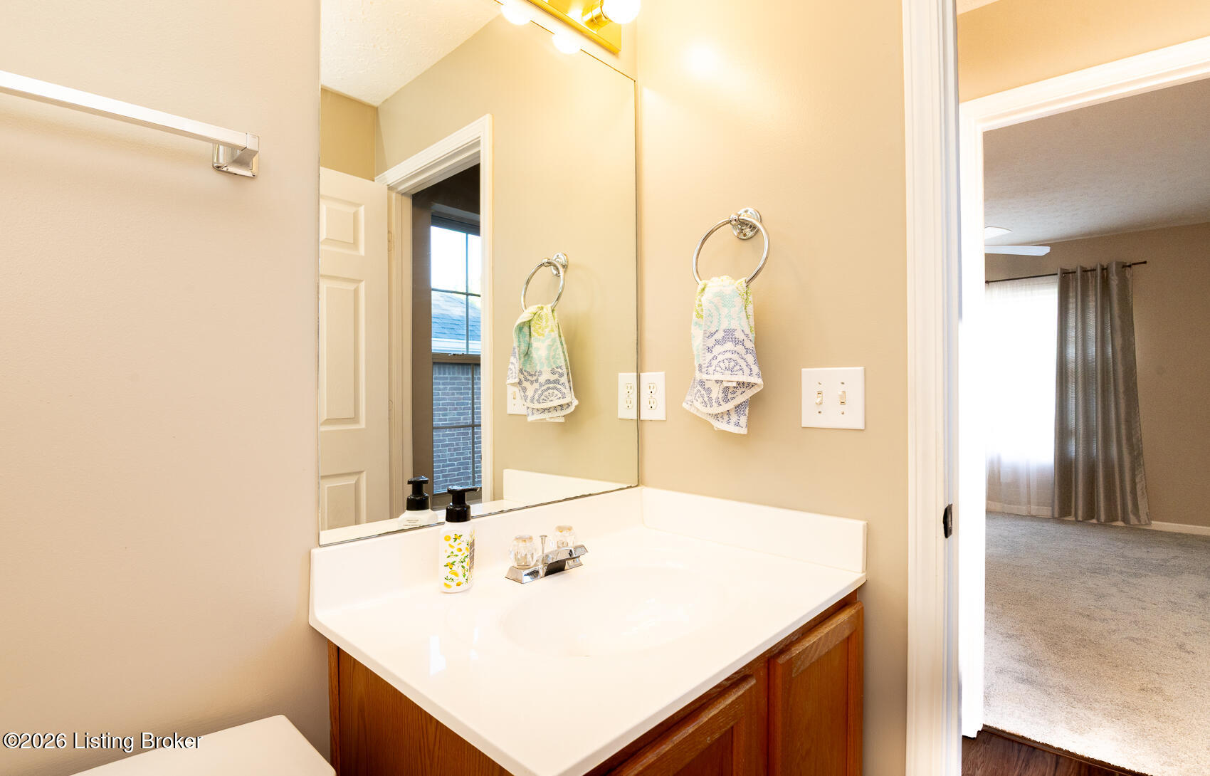 7921 Grand Cascade Dr Property Photo 27
