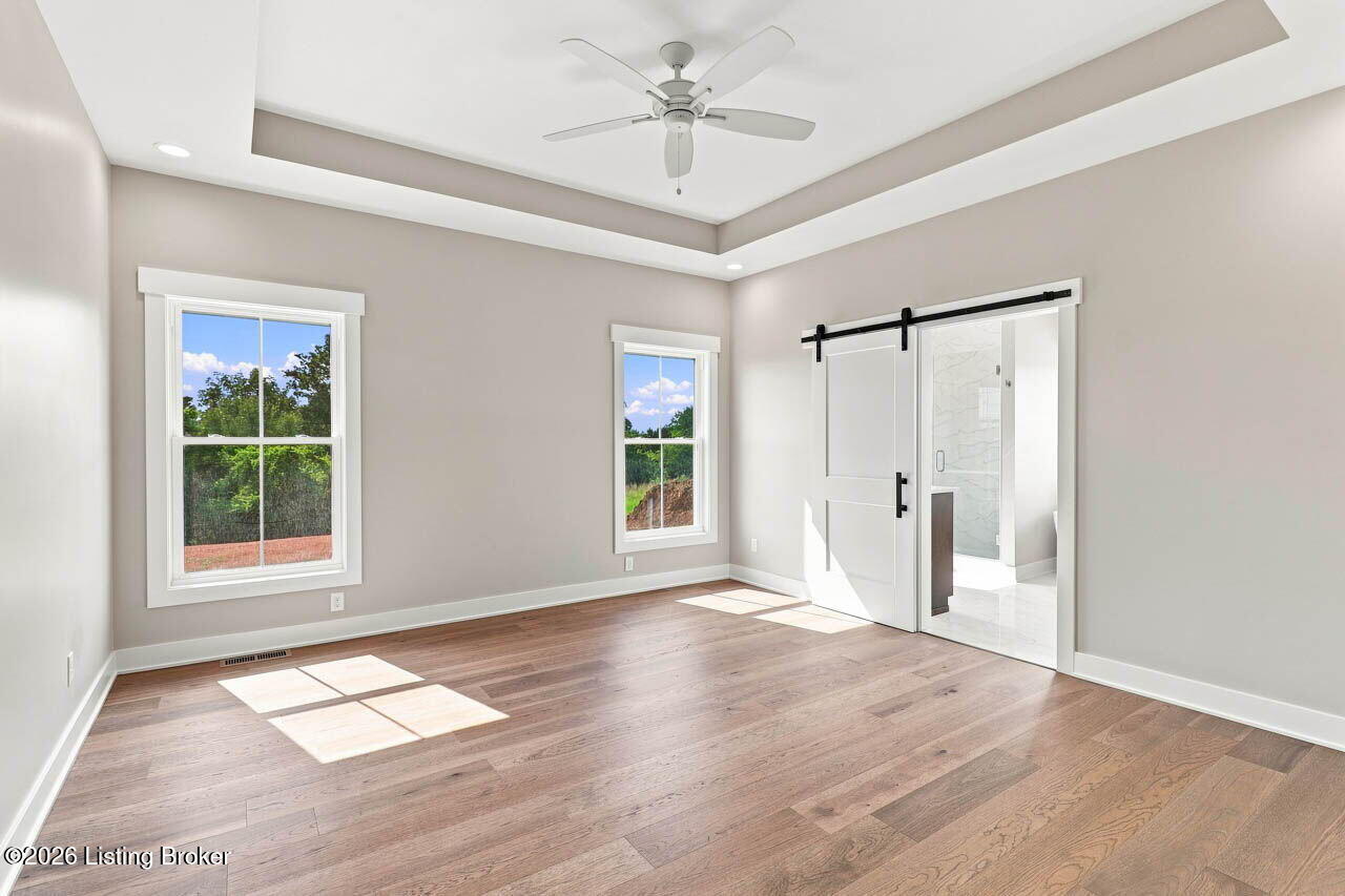 127 Woodford Dr Property Photo 31
