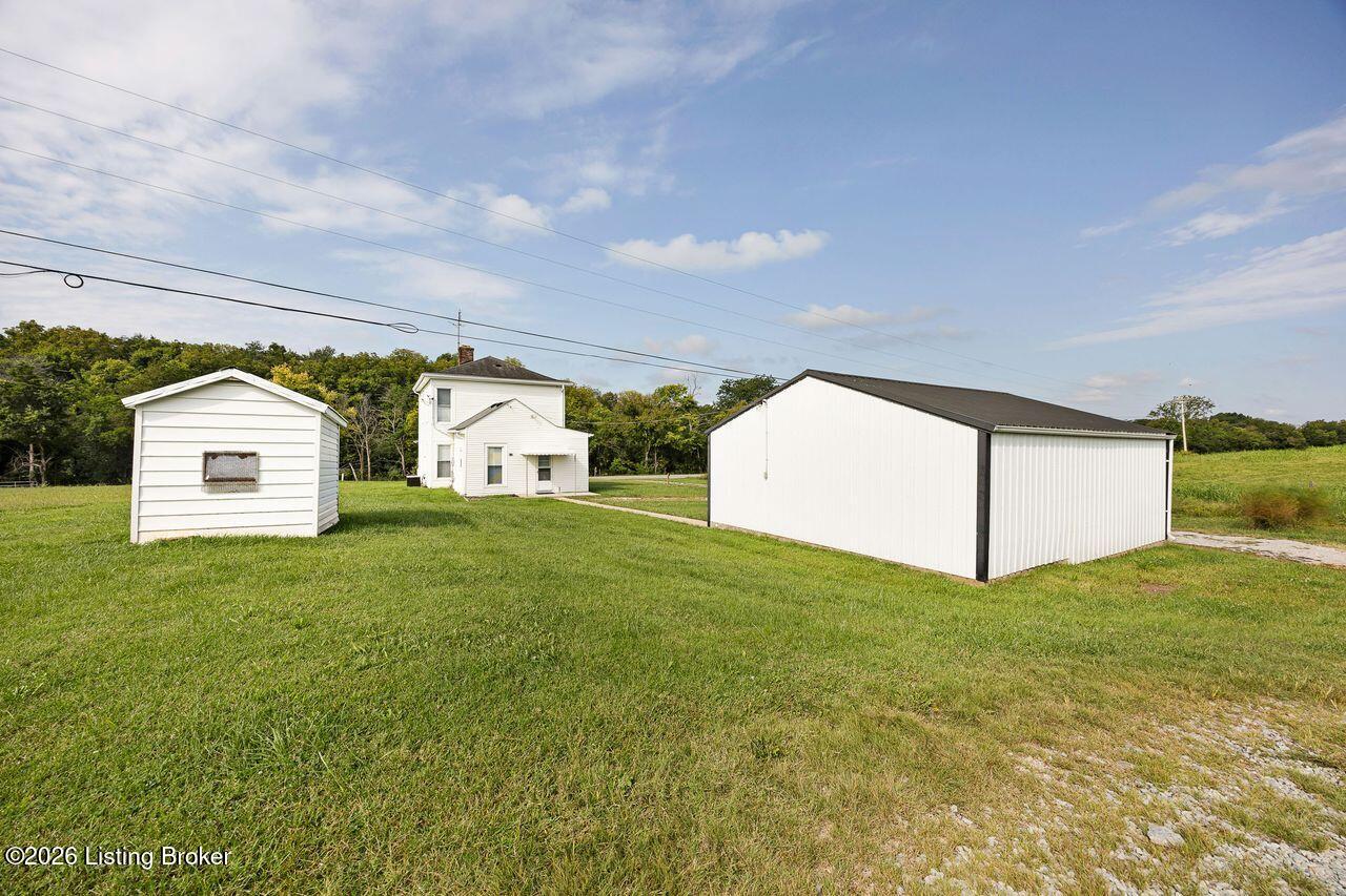 4710 Highgrove Rd Property Photo 3