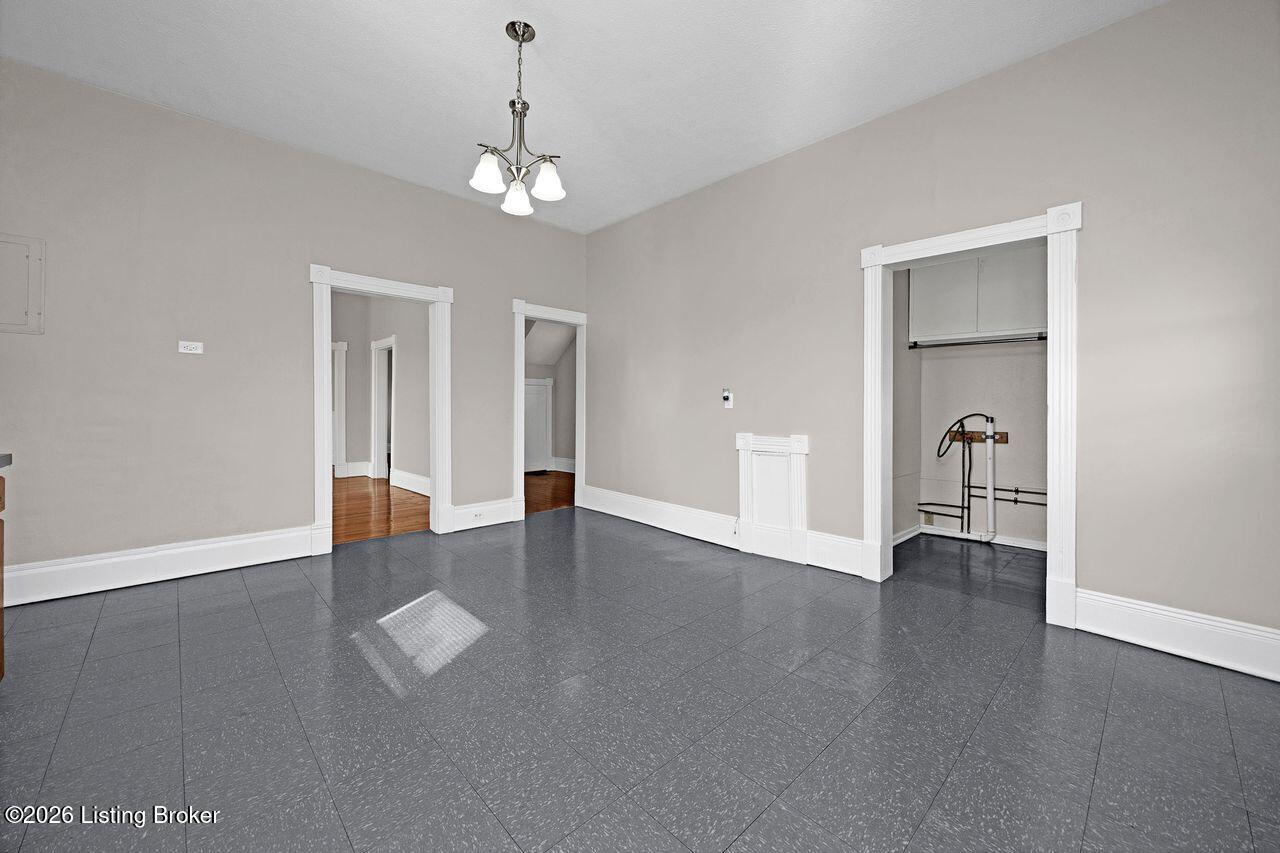 4710 Highgrove Rd Property Photo 40