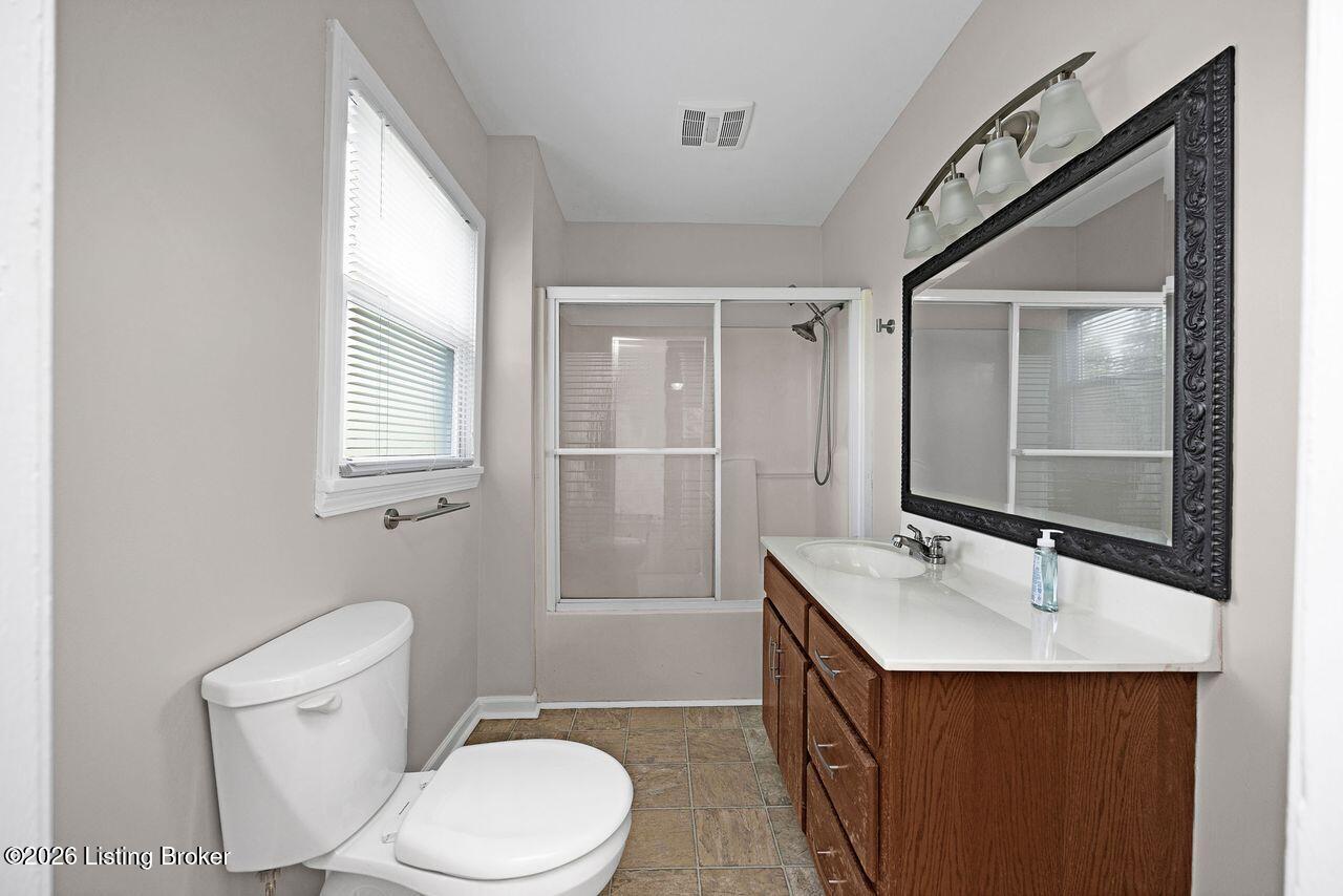 4710 Highgrove Rd Property Photo 42