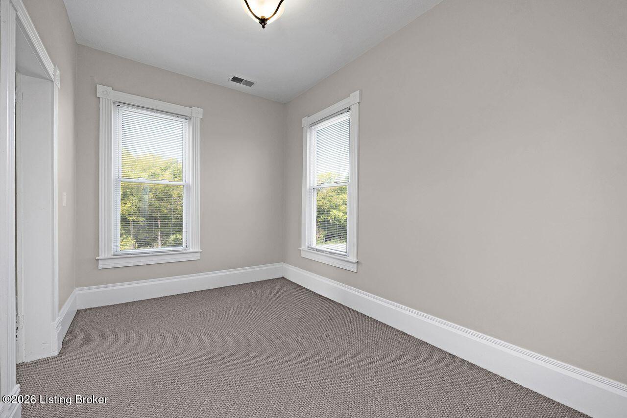 4710 Highgrove Rd Property Photo 46