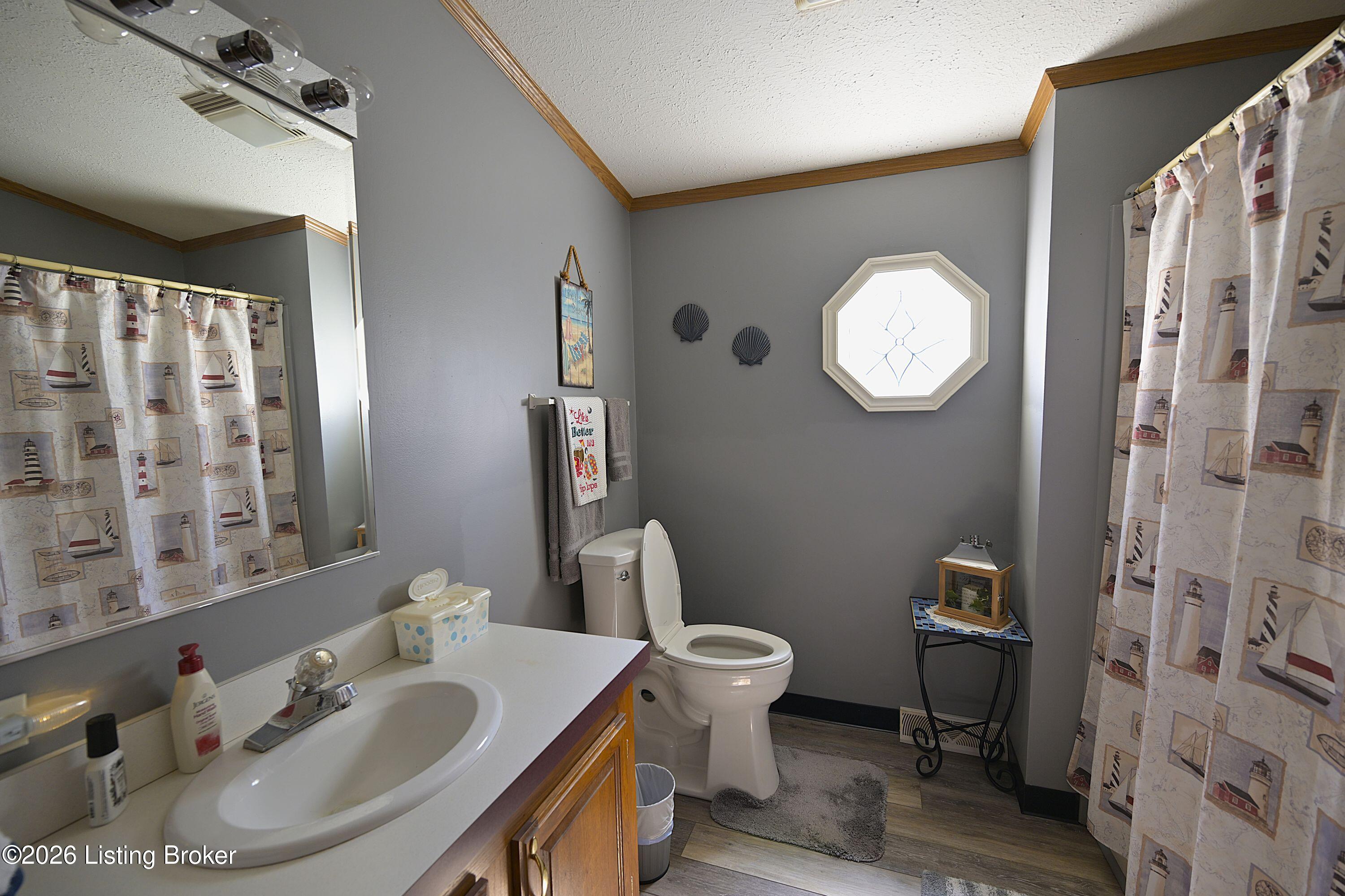 707a Main St Property Photo 13