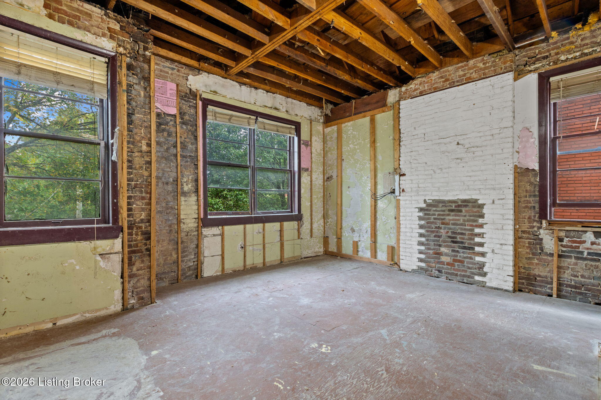 1390 S 2nd St Property Photo 33