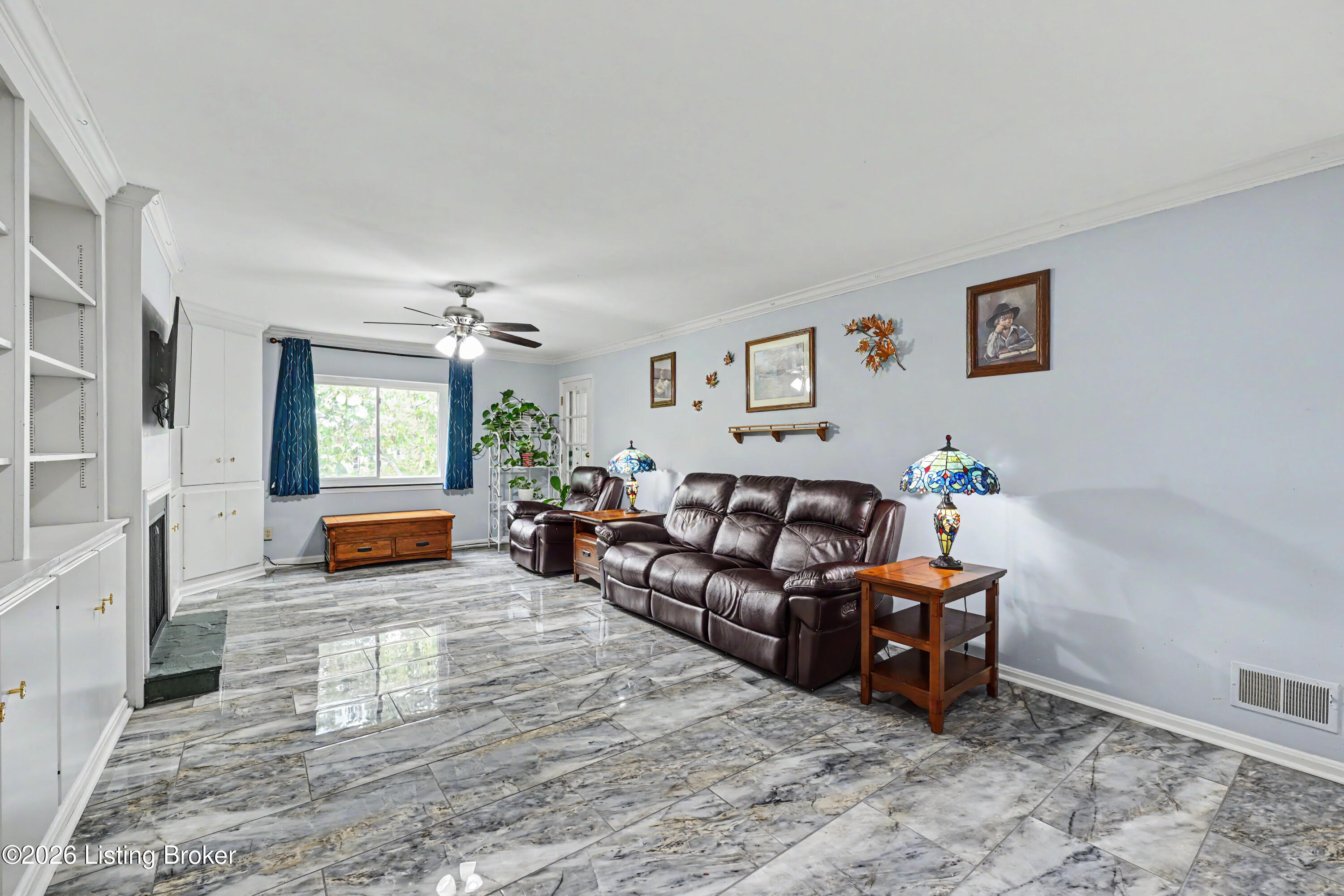 4875 Sherburn Ln 3d Property Photo 10