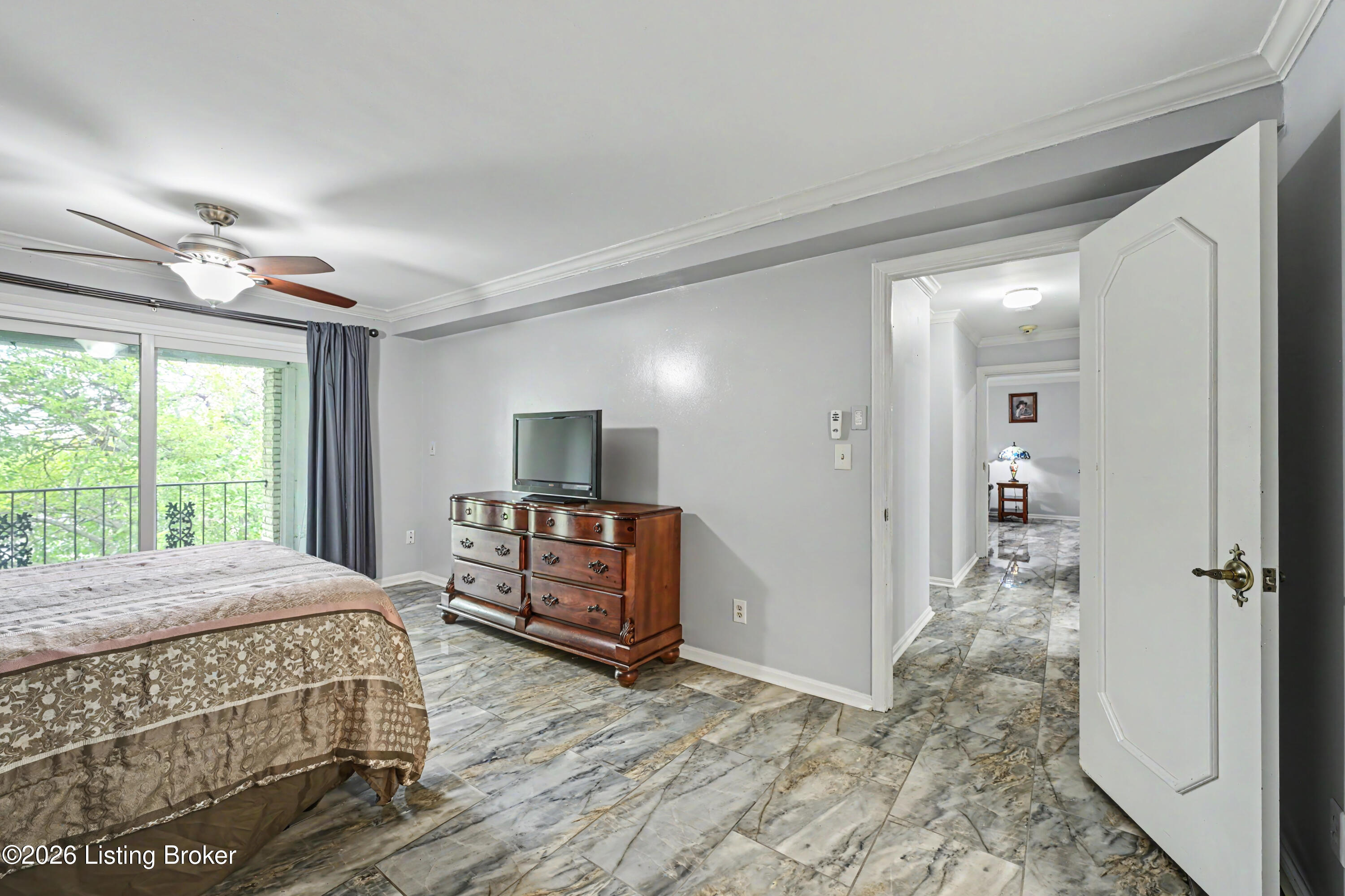 4875 Sherburn Ln 3d Property Photo 11