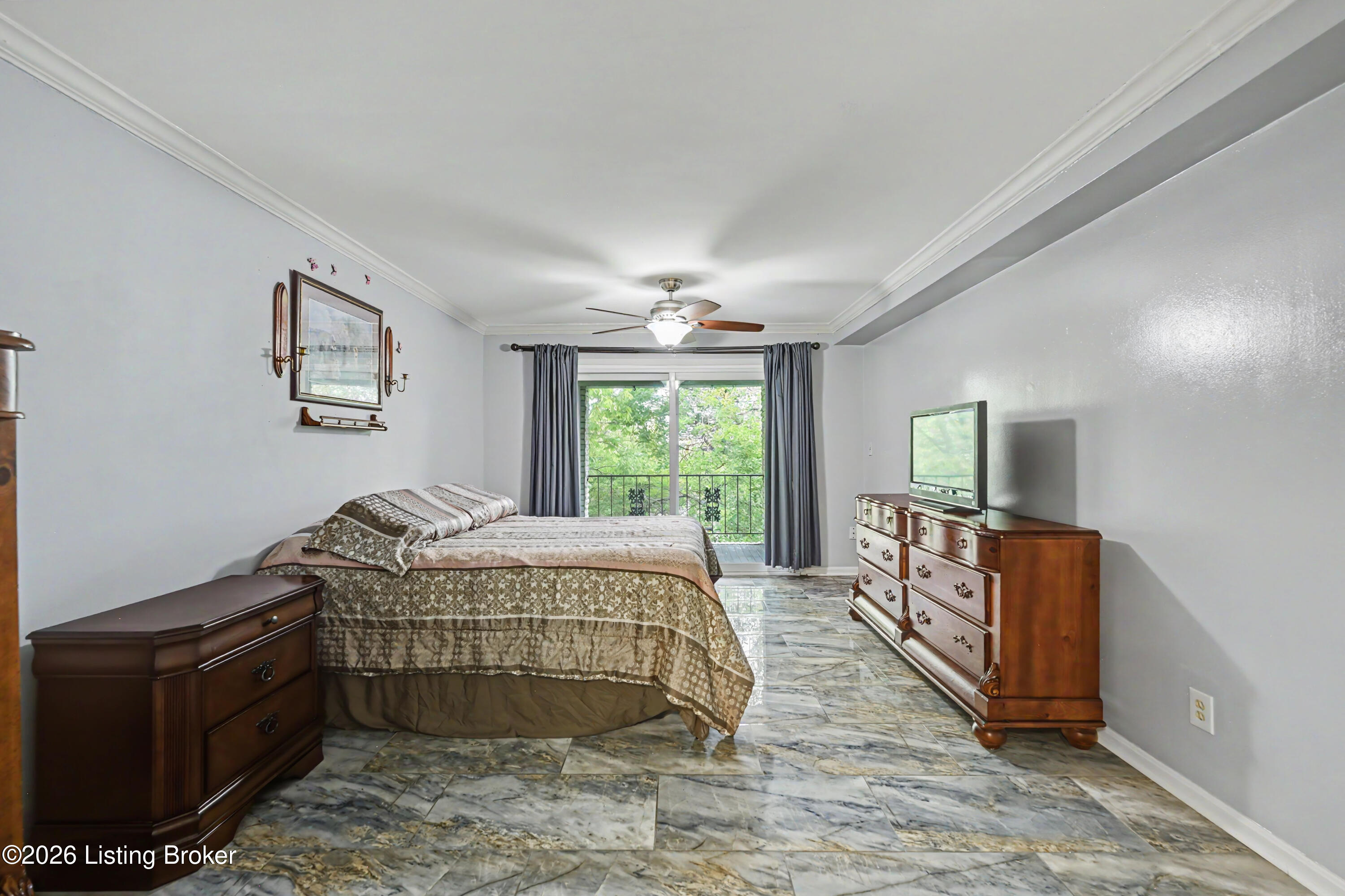 4875 Sherburn Ln 3d Property Photo 13