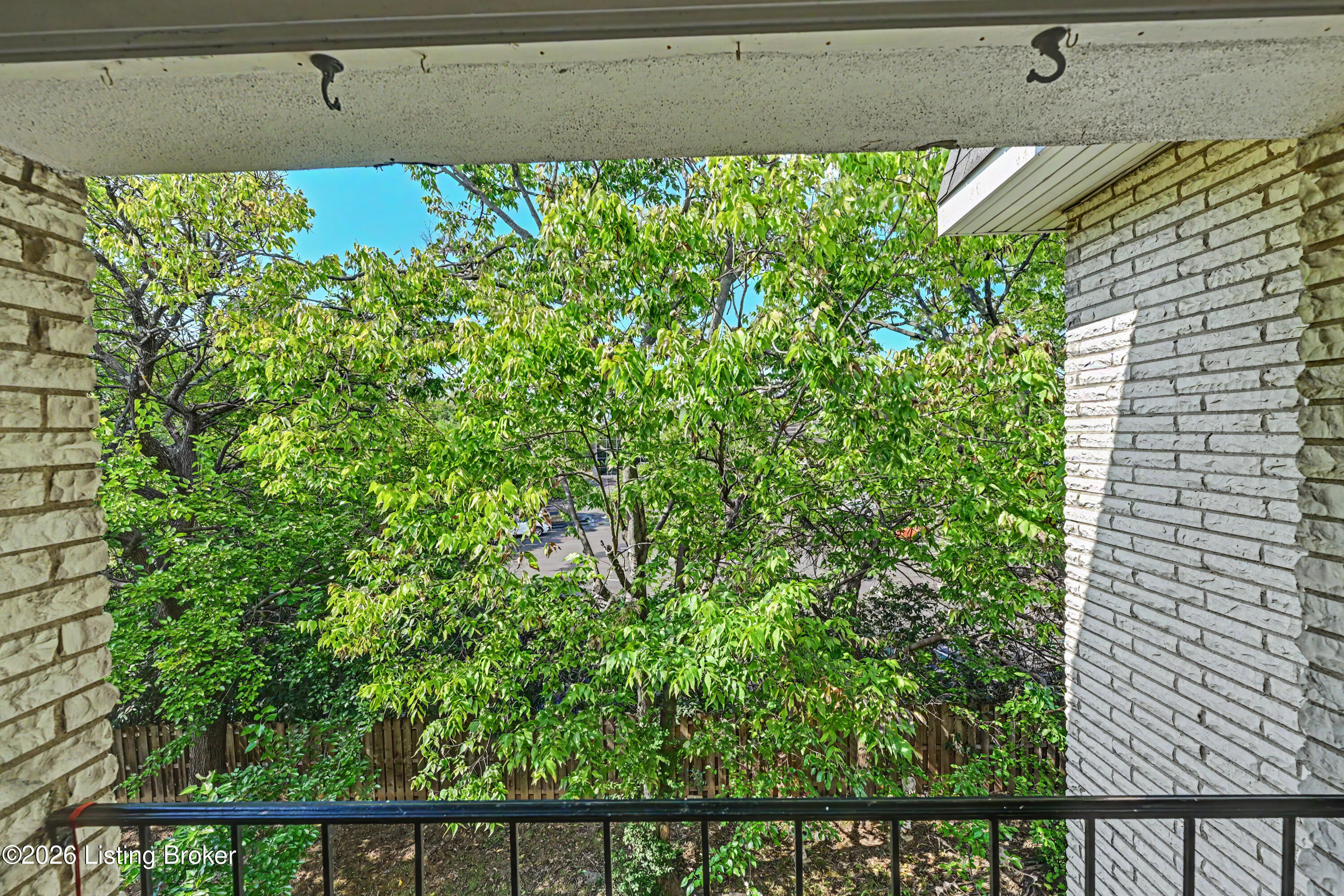 4875 Sherburn Ln 3d Property Photo 29