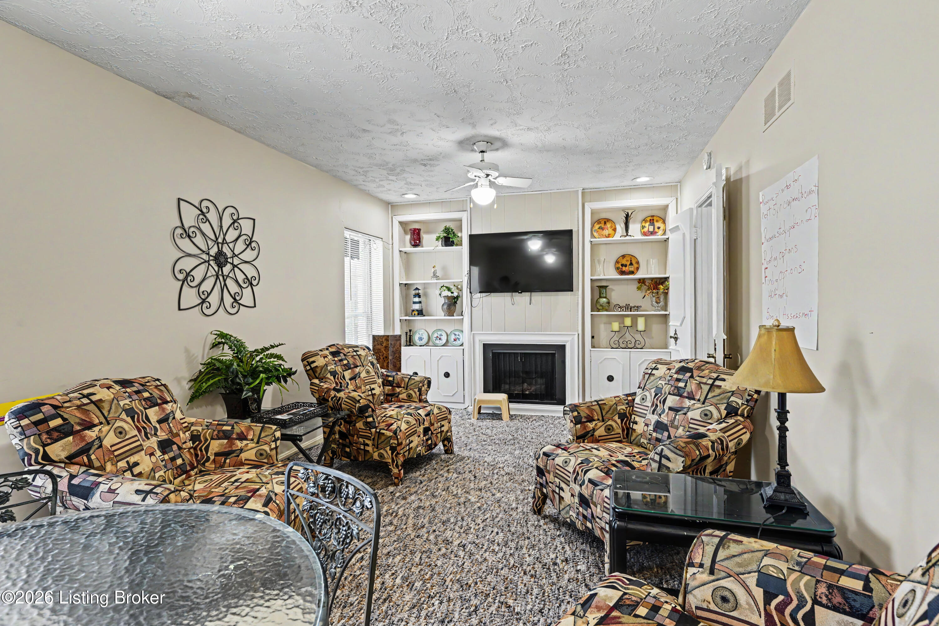 4875 Sherburn Ln 3d Property Photo 46