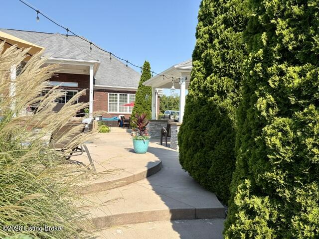 270 Cedar Falls Dr Property Photo 53
