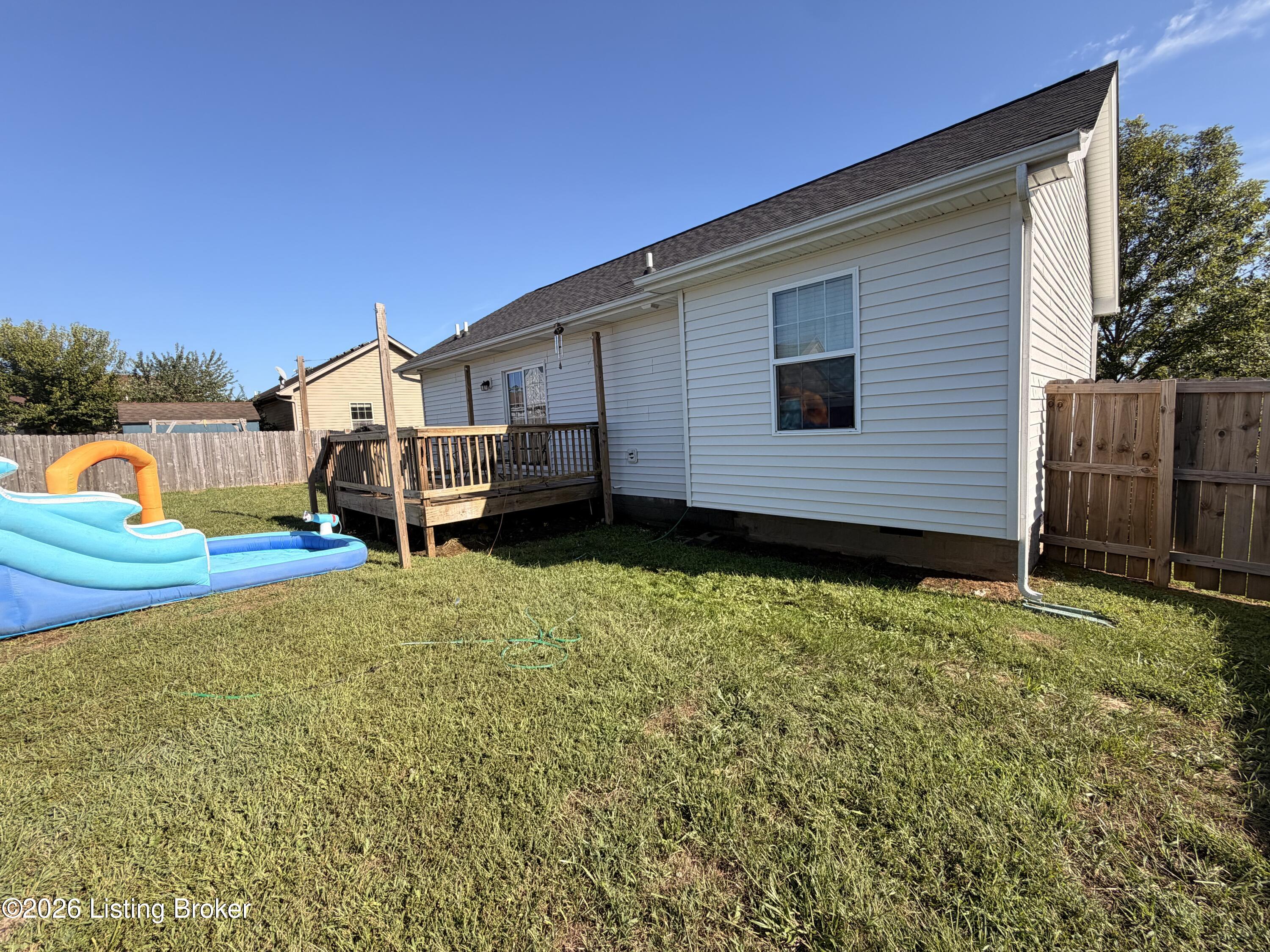 322 Gentry Ln Property Photo 16