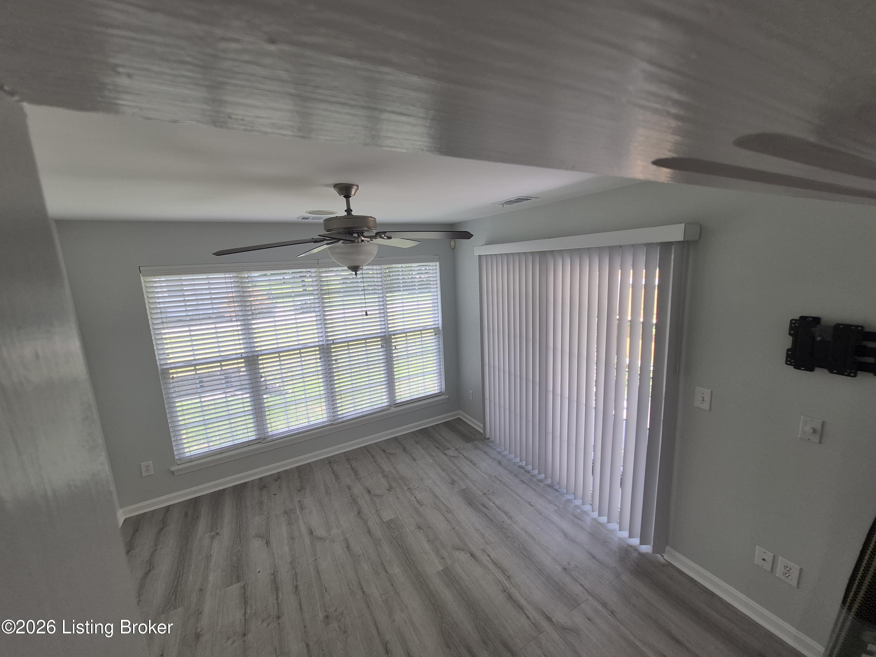 6402 Renate Rd Property Photo 7