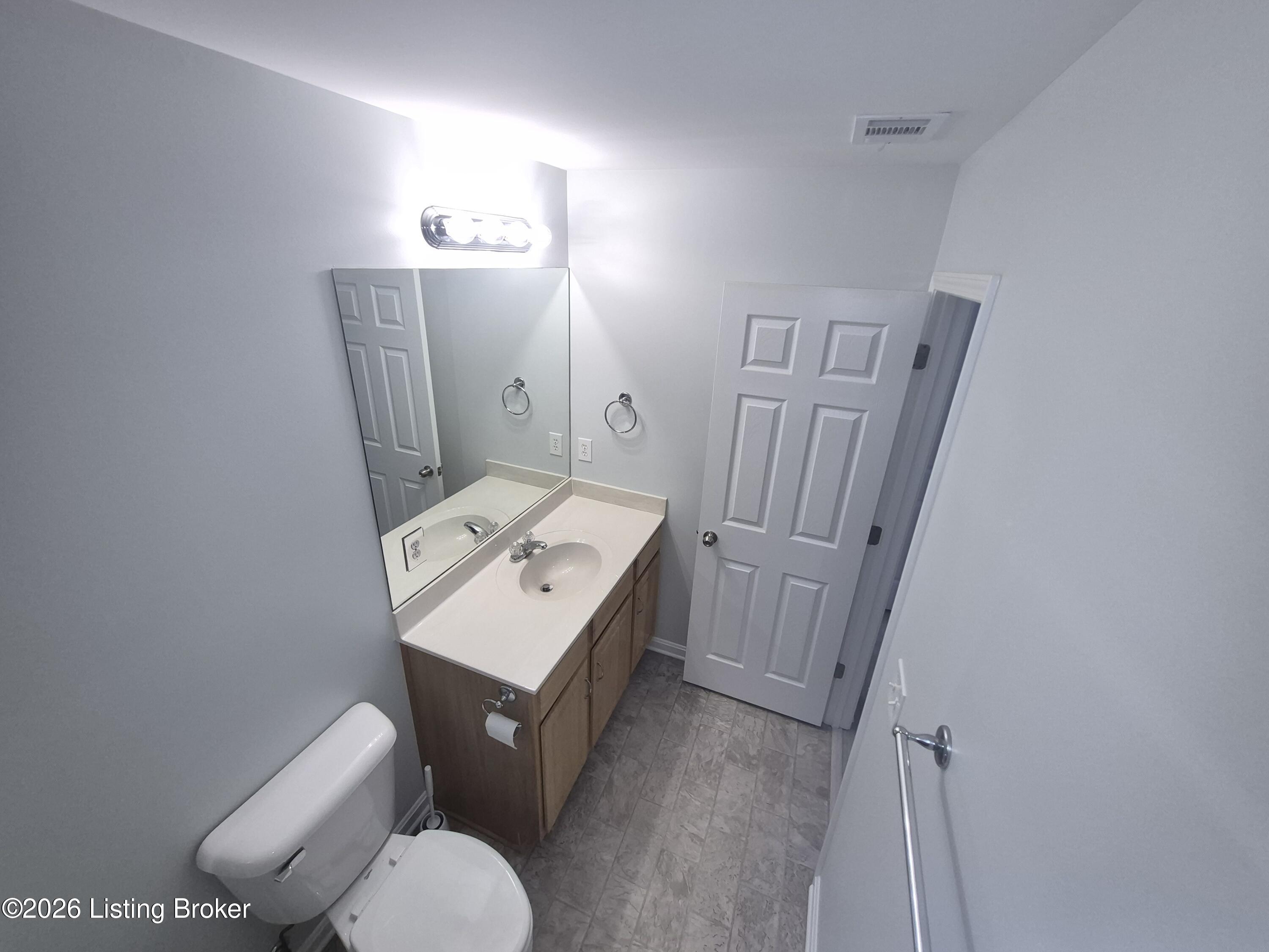 6402 Renate Rd Property Photo 12