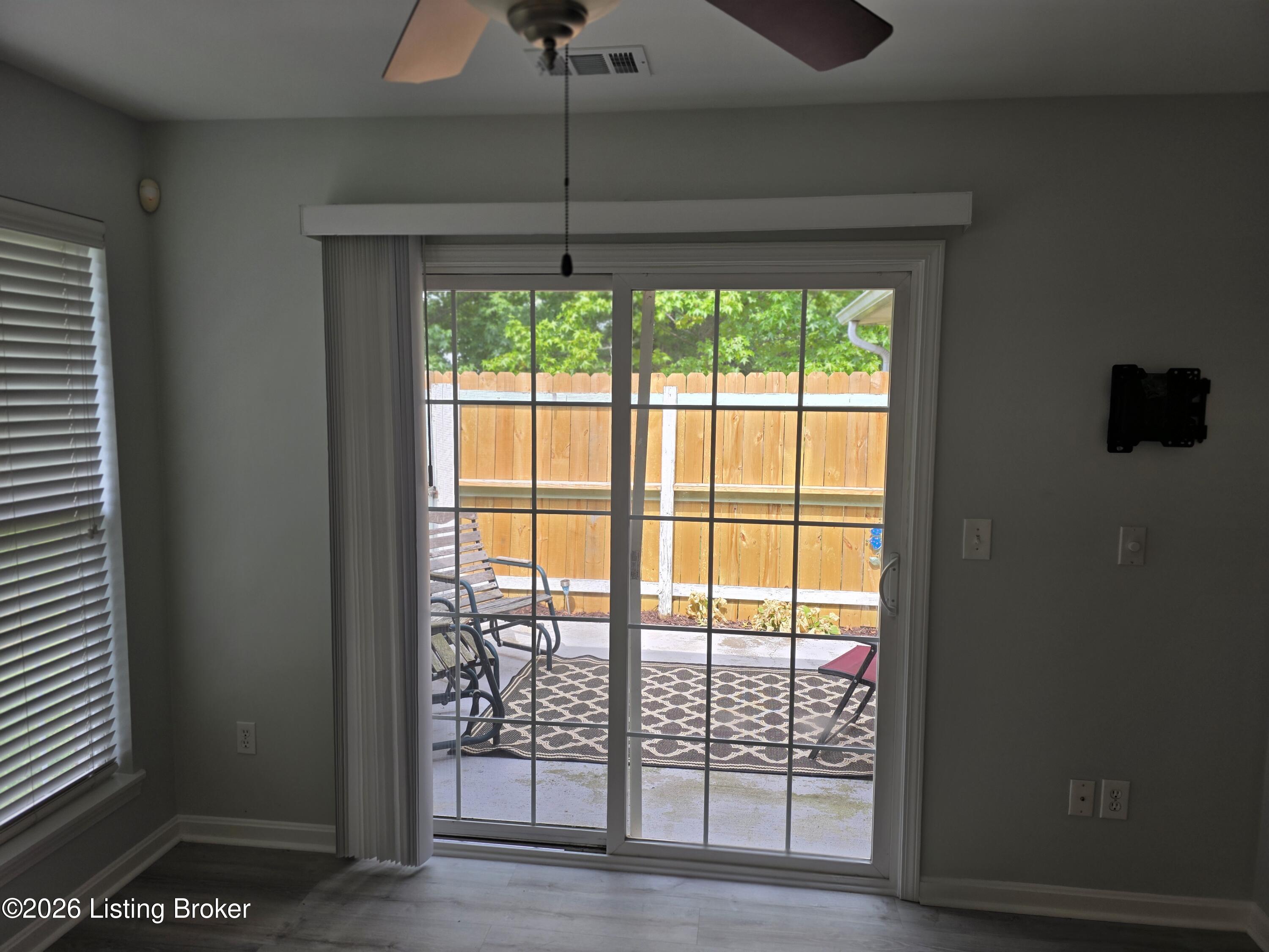 6402 Renate Rd Property Photo 16