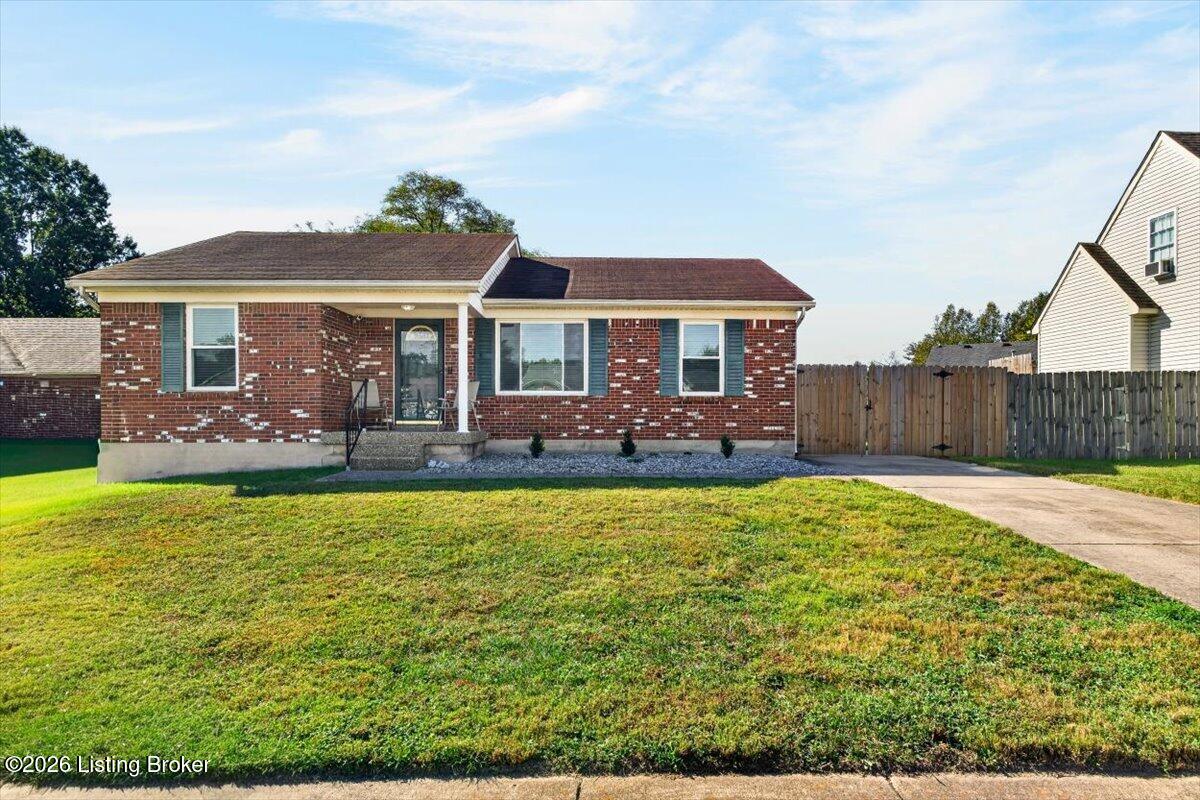 7102 River Field Dr Property Photo 1