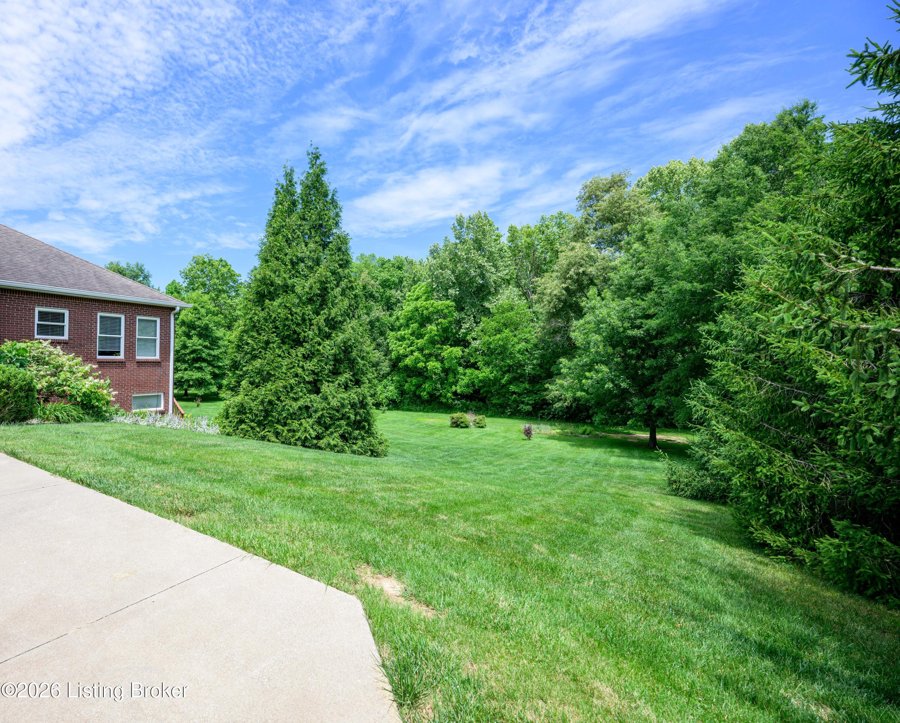 330 Stonebriar Dr Property Photo 9