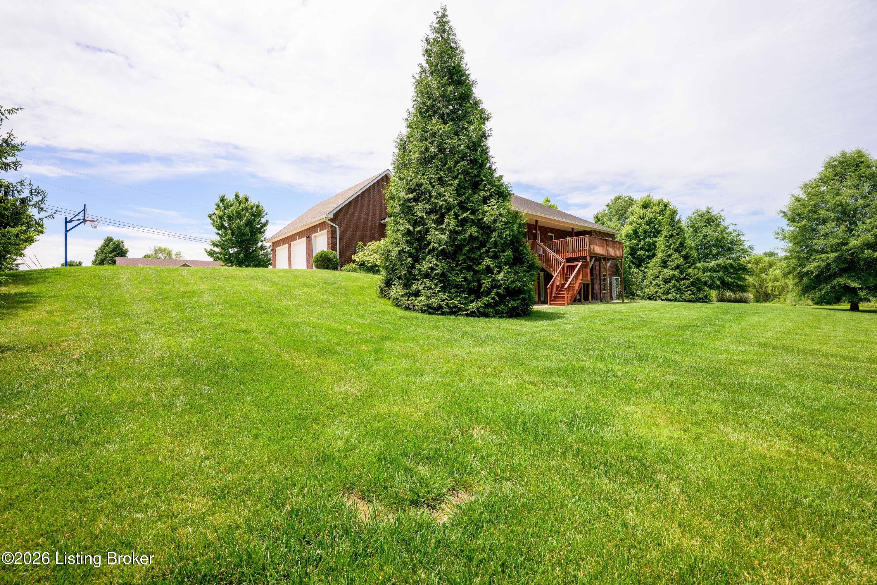 330 Stonebriar Dr Property Photo 10