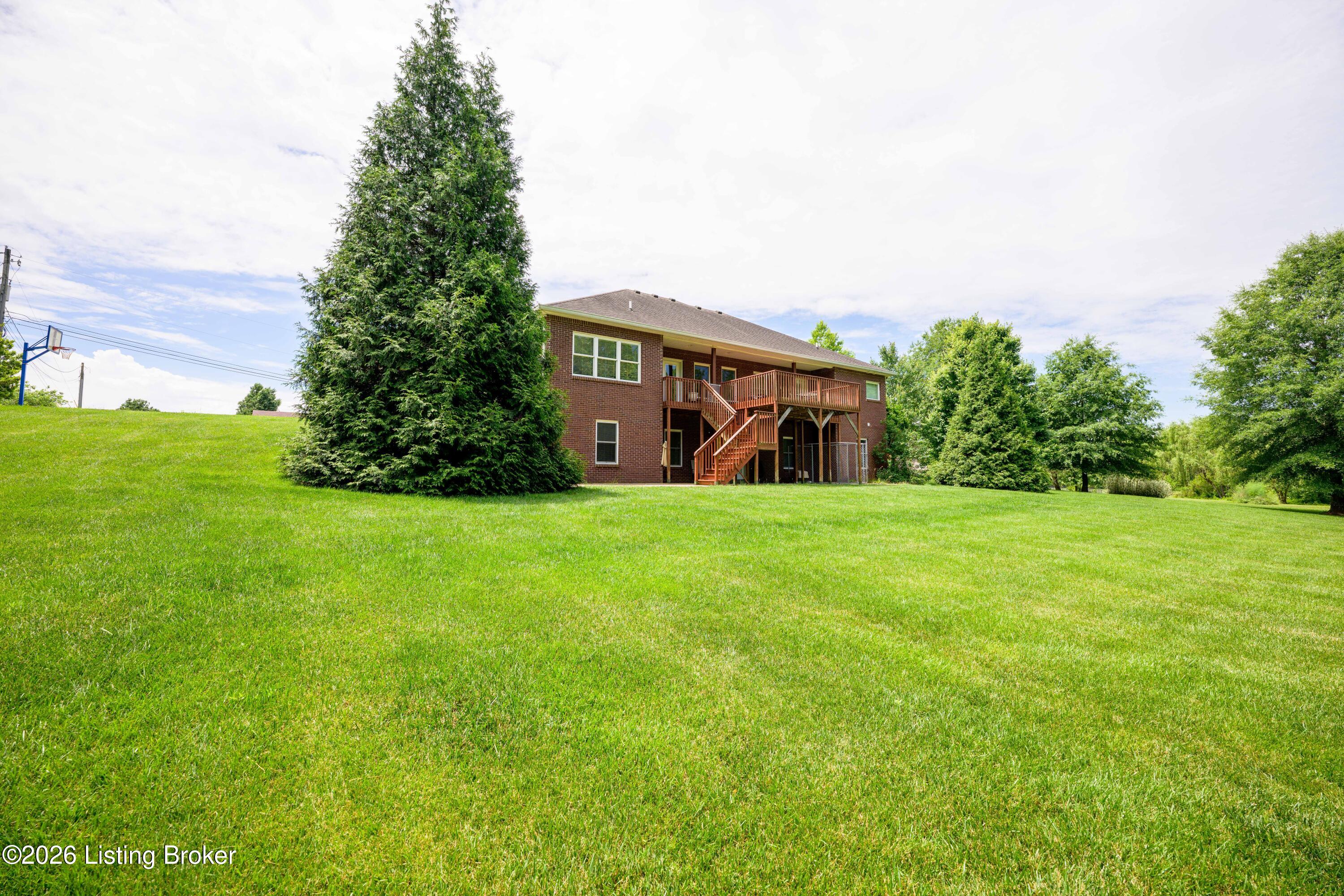 330 Stonebriar Dr Property Photo 11