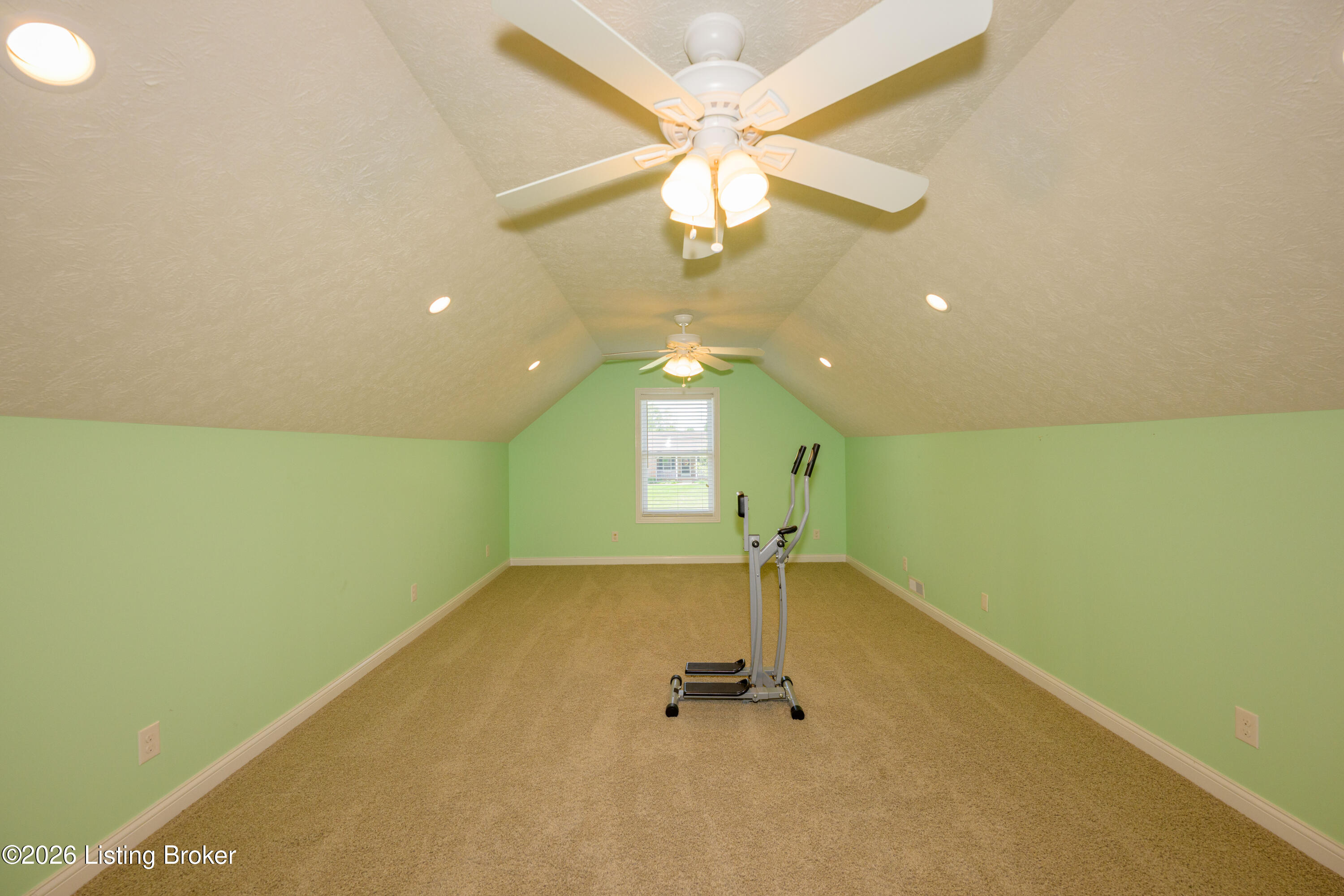 330 Stonebriar Dr Property Photo 41