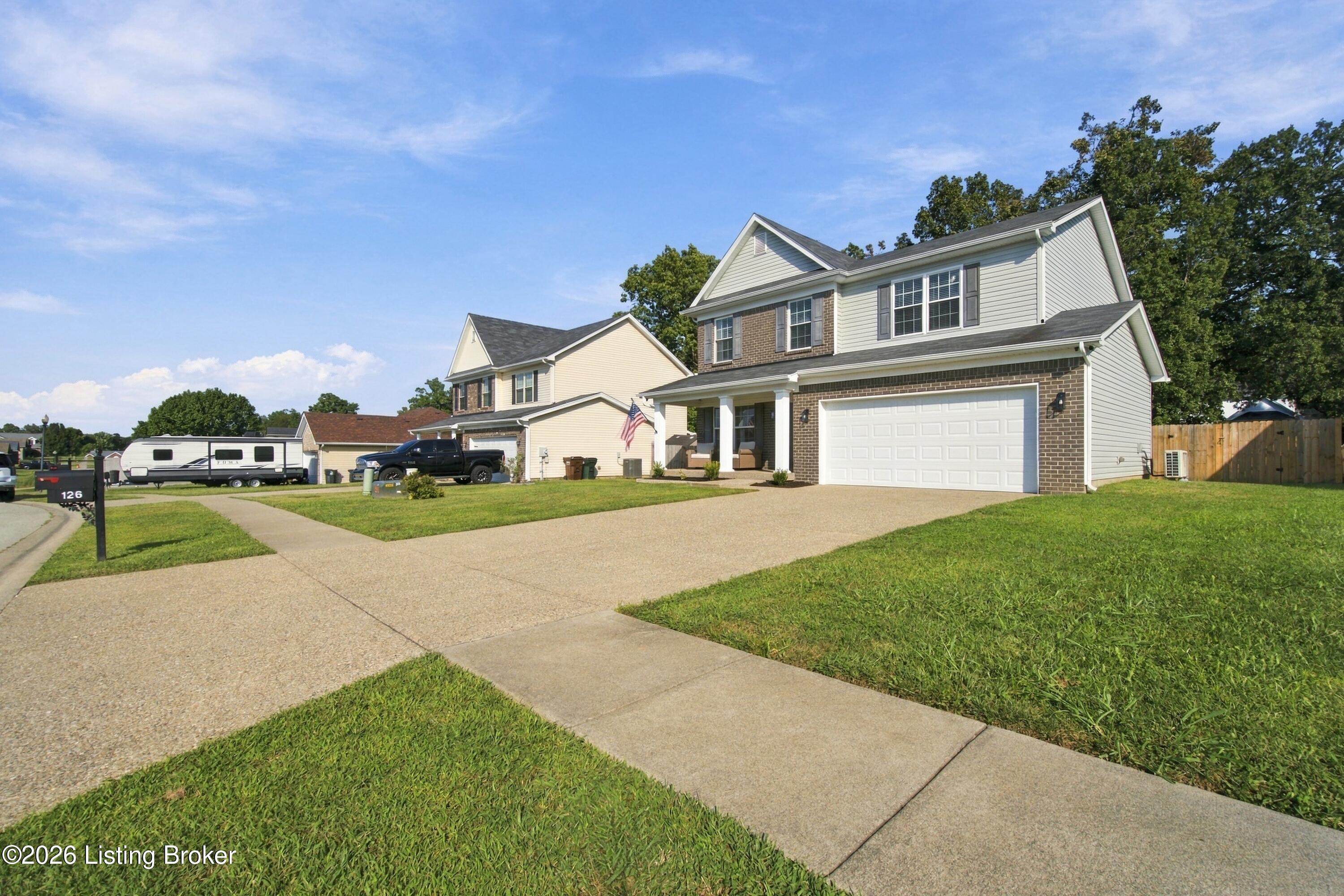 126 Garnette Ct Property Photo 3