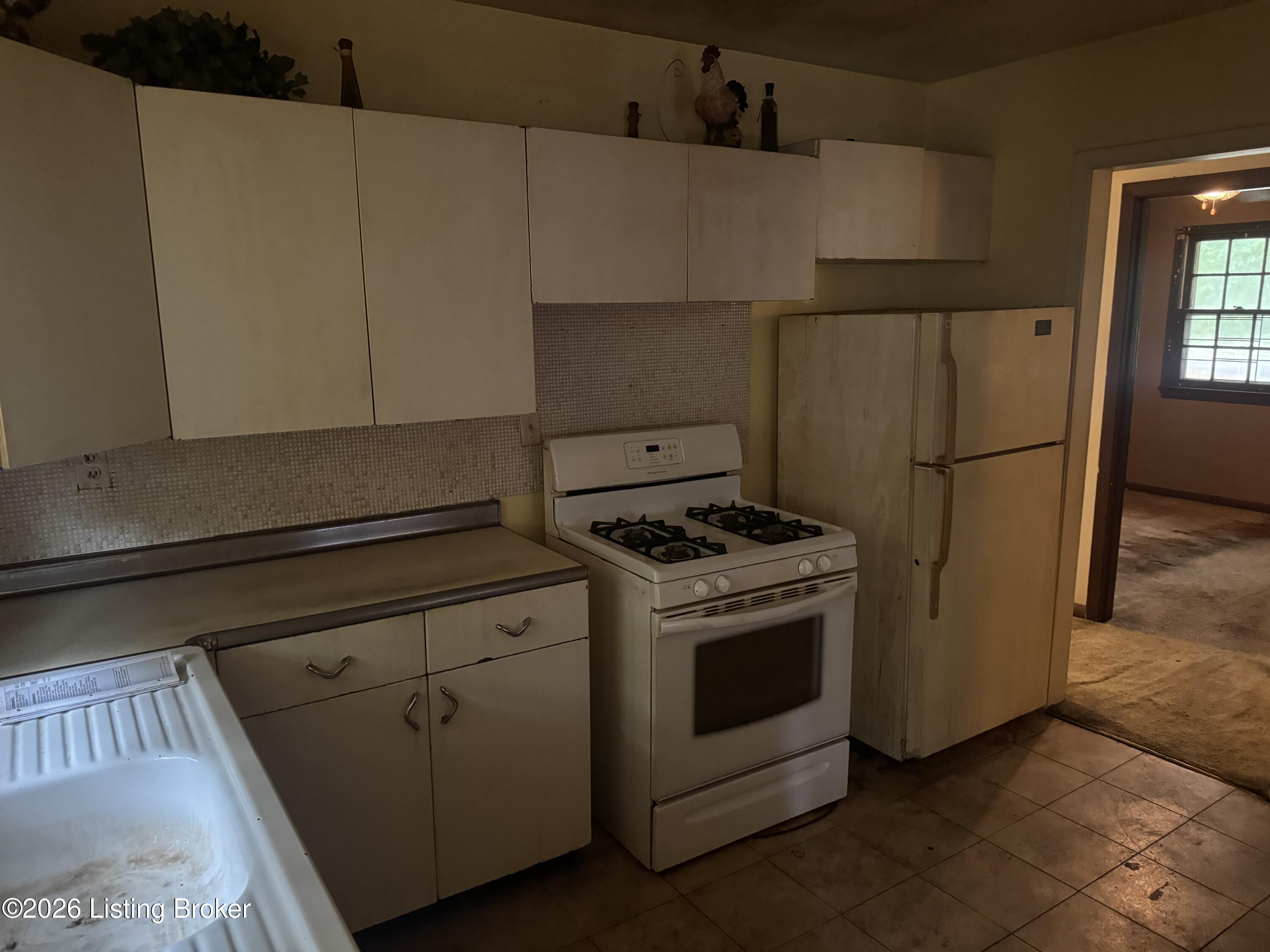 3709 Penway Ave Property Photo 3