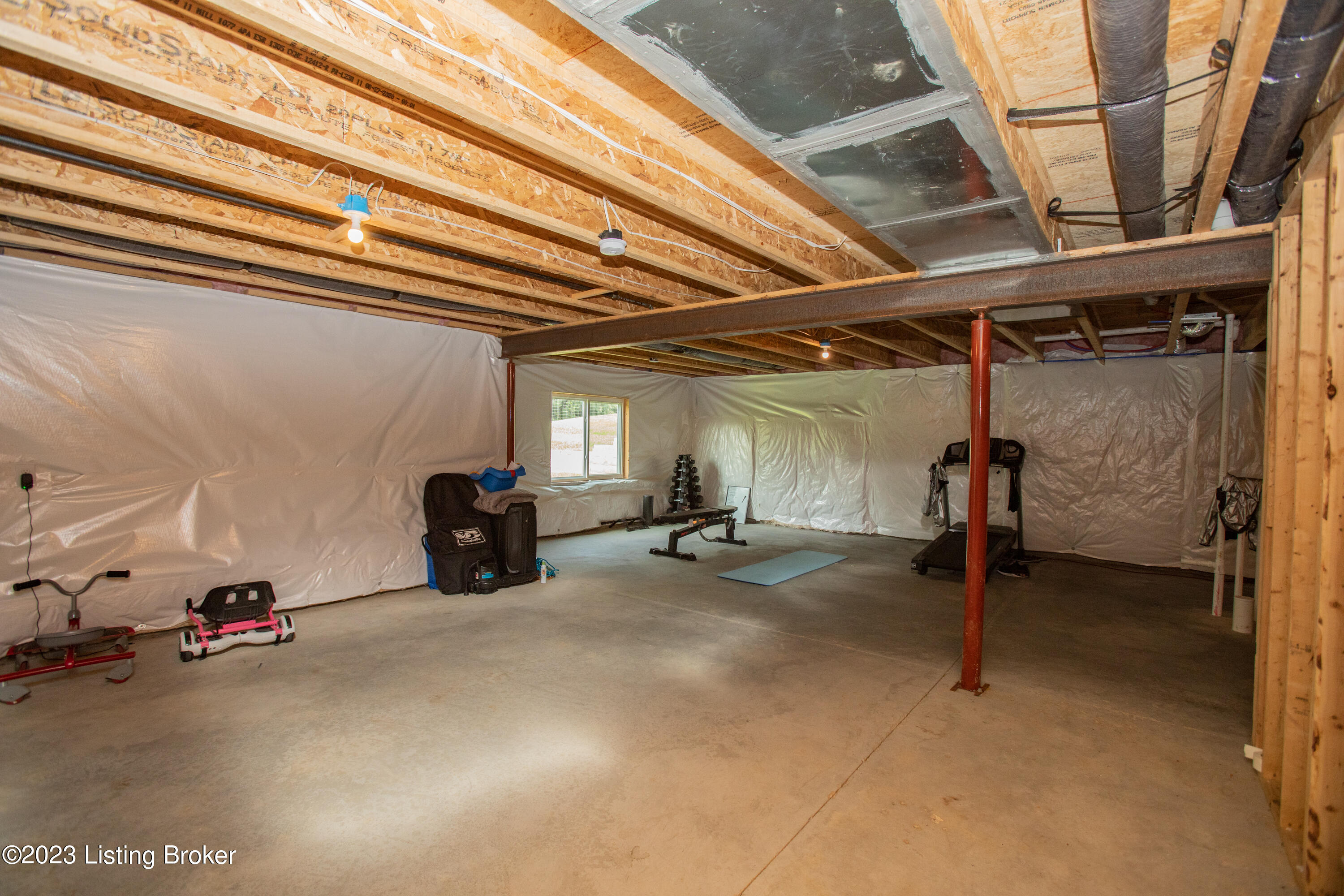 454 Copper Creek Dr Property Photo 17
