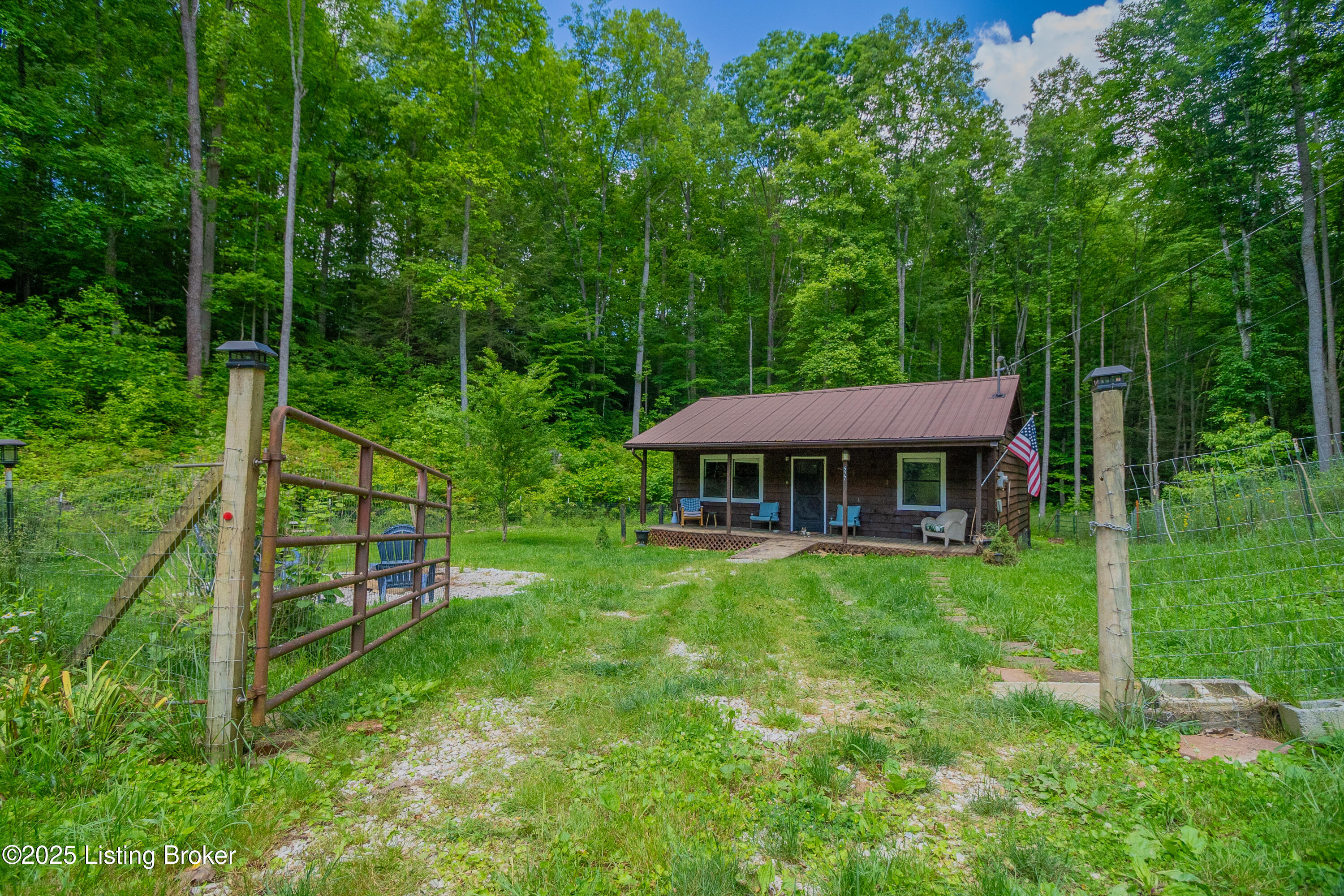 577 Midnight Pass Rd Property Photo 2