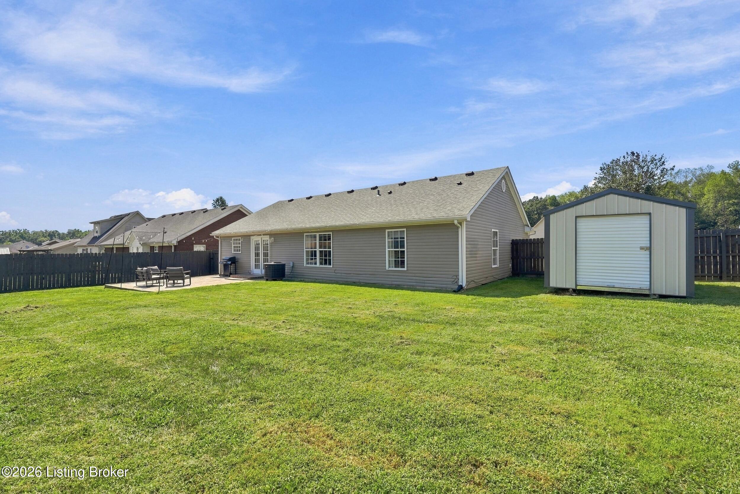 230 Clover Cove Dr Property Photo 30