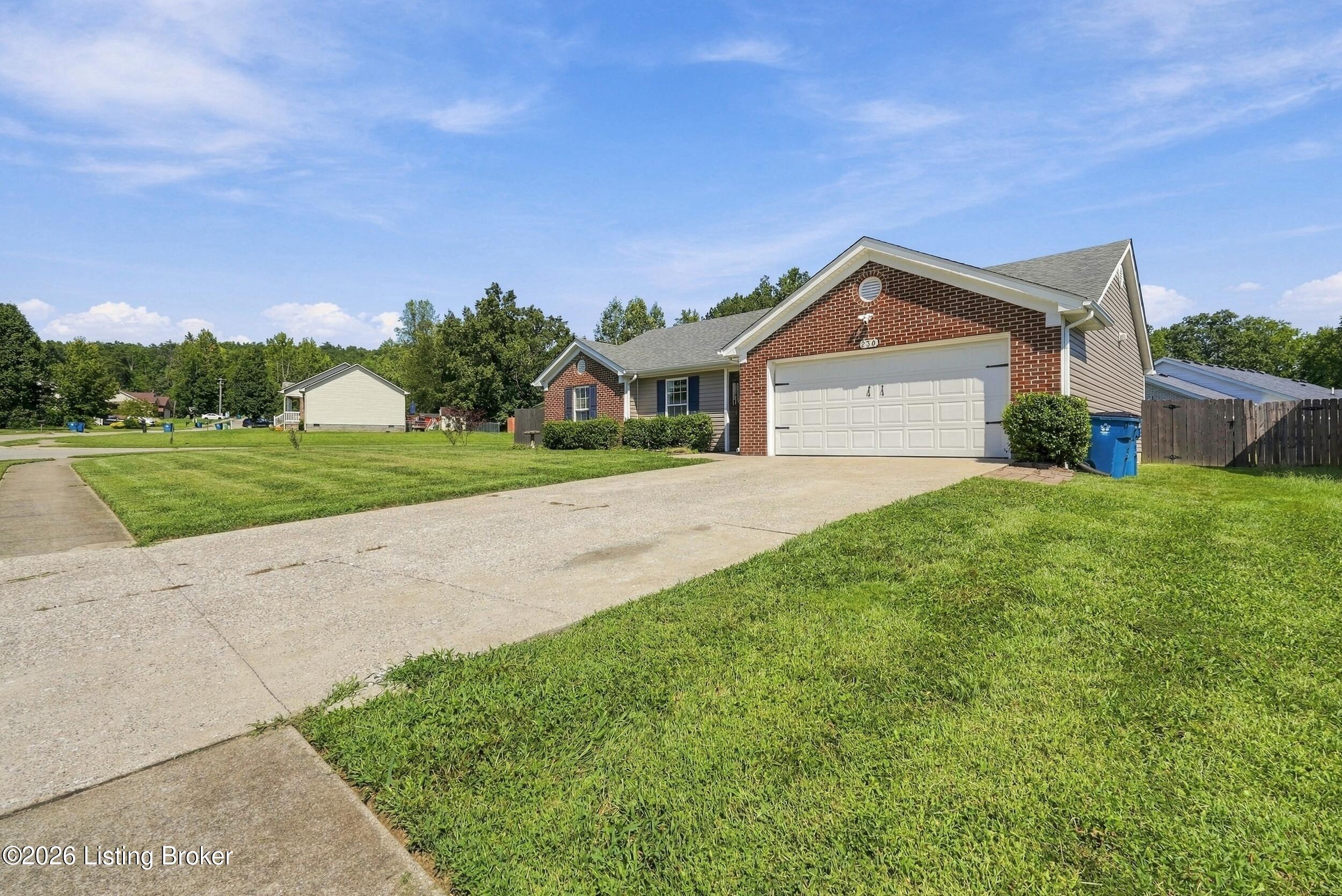 230 Clover Cove Dr Property Photo 32
