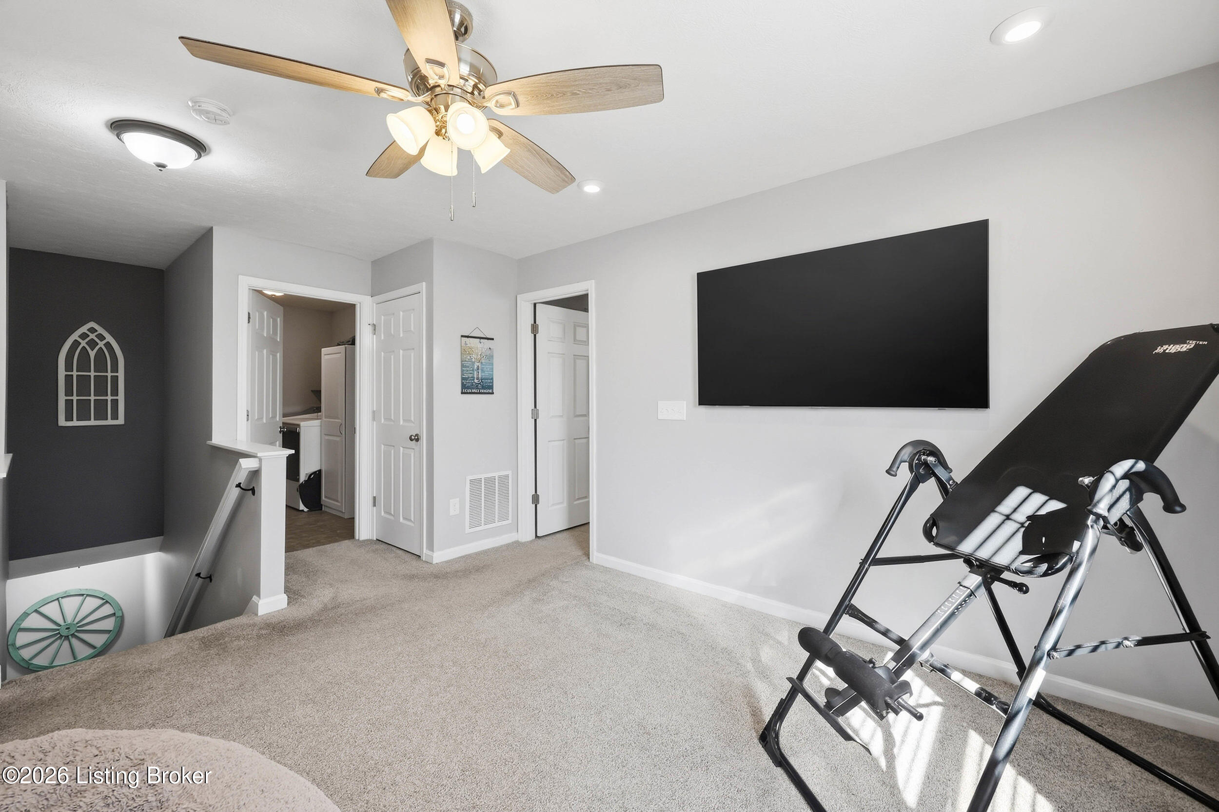 614 Birchwood Cir Property Photo 44