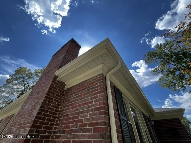 2528 Gardiner Ln Property Photo 3