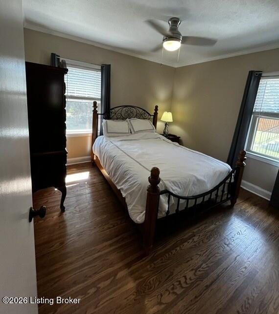 2528 Gardiner Ln Property Photo 11